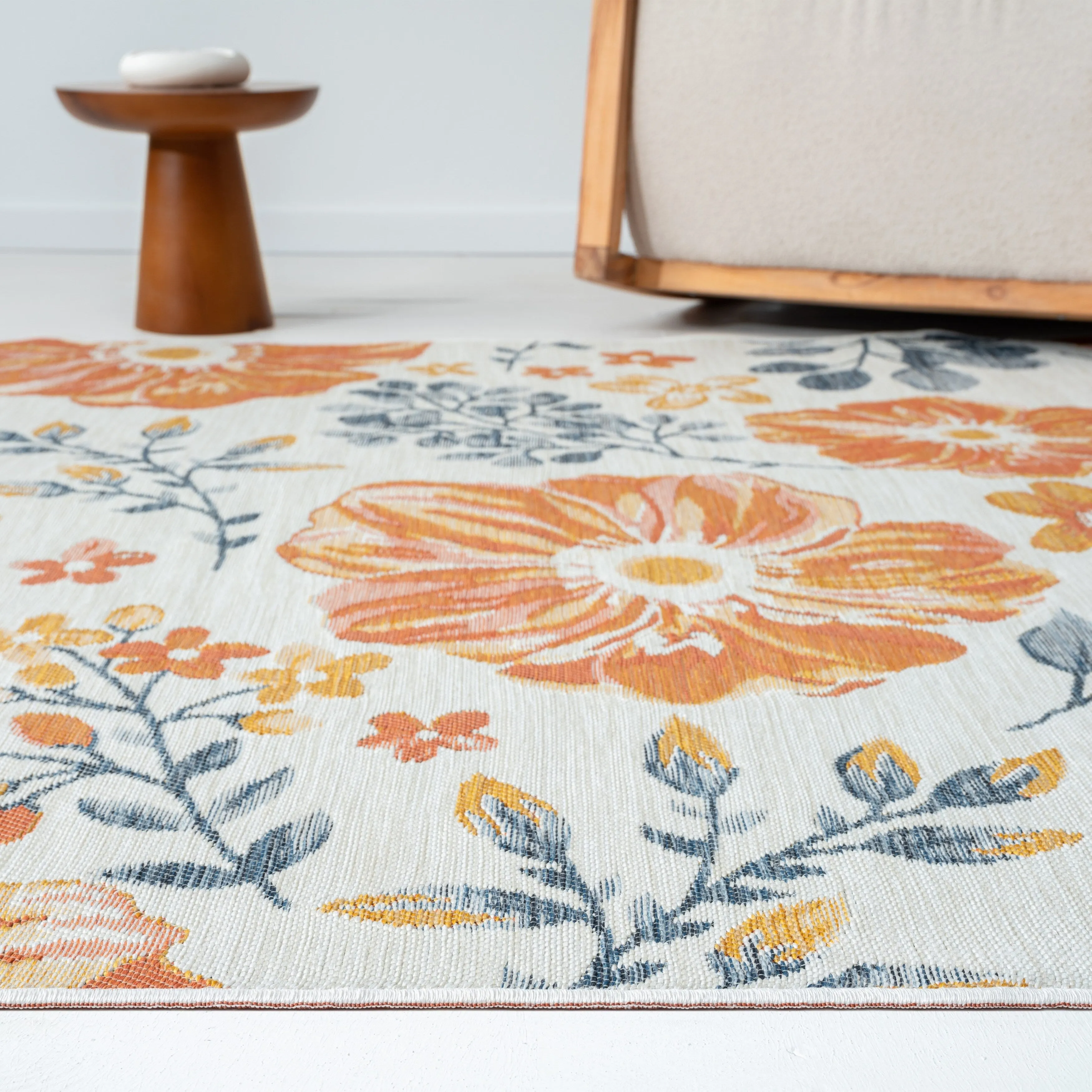 Sevita Blue/Ivory Floral Indoor/Outdoor Reversible Area Rug