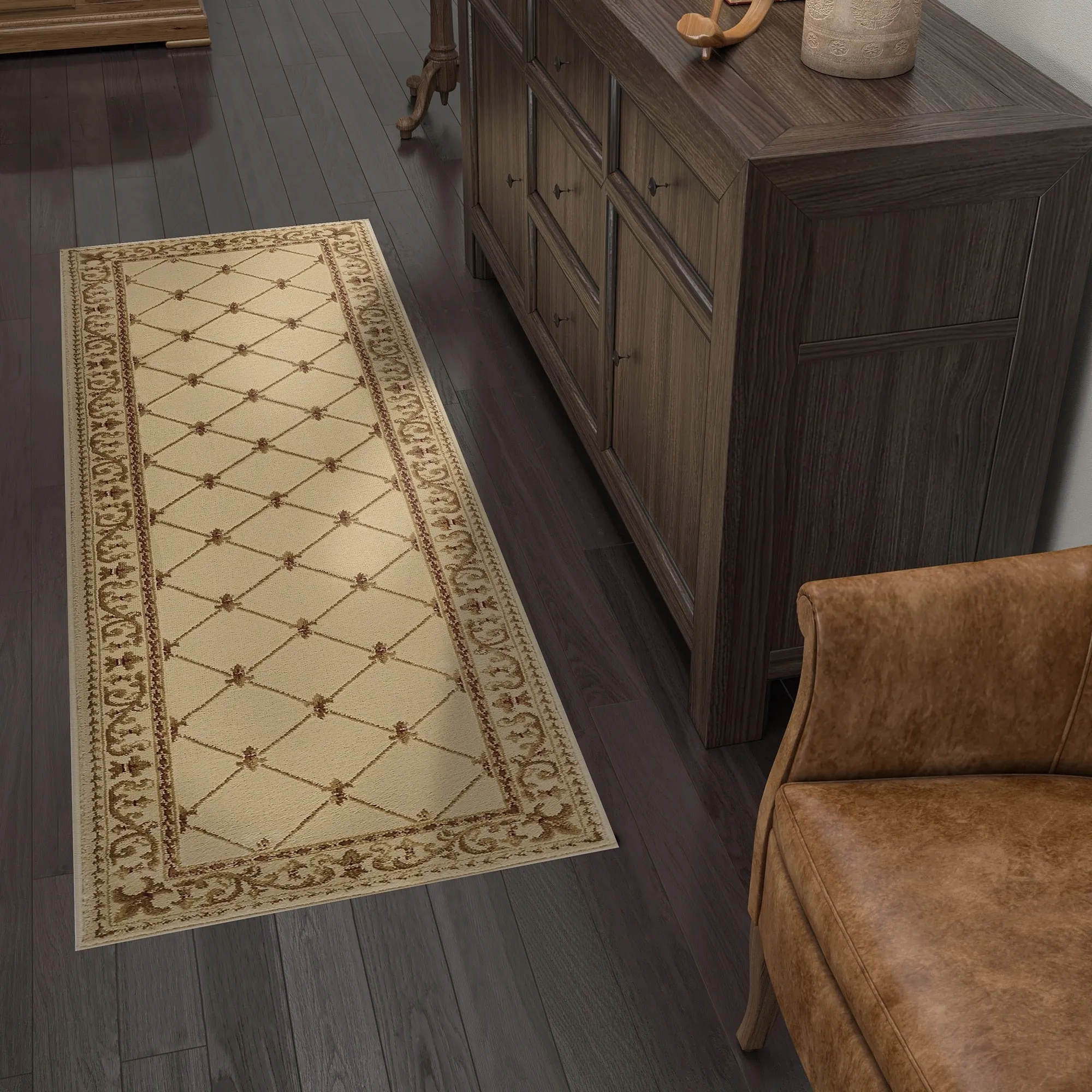 Soho Traditional Scroll Indoor Area Rug