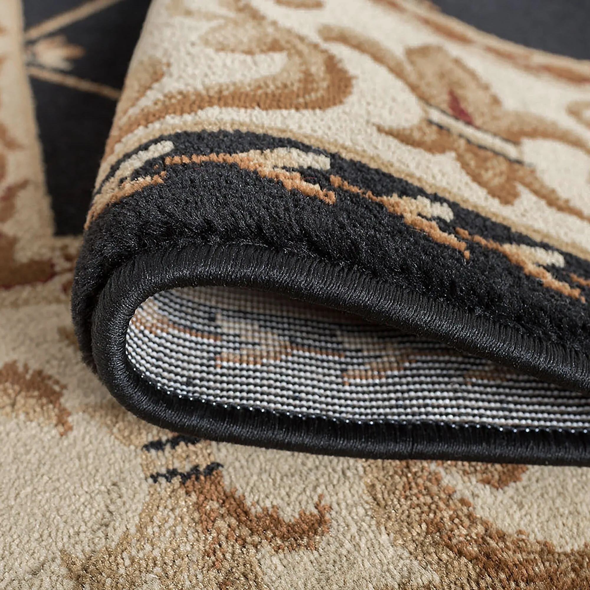 Soho Traditional Scroll Indoor Area Rug