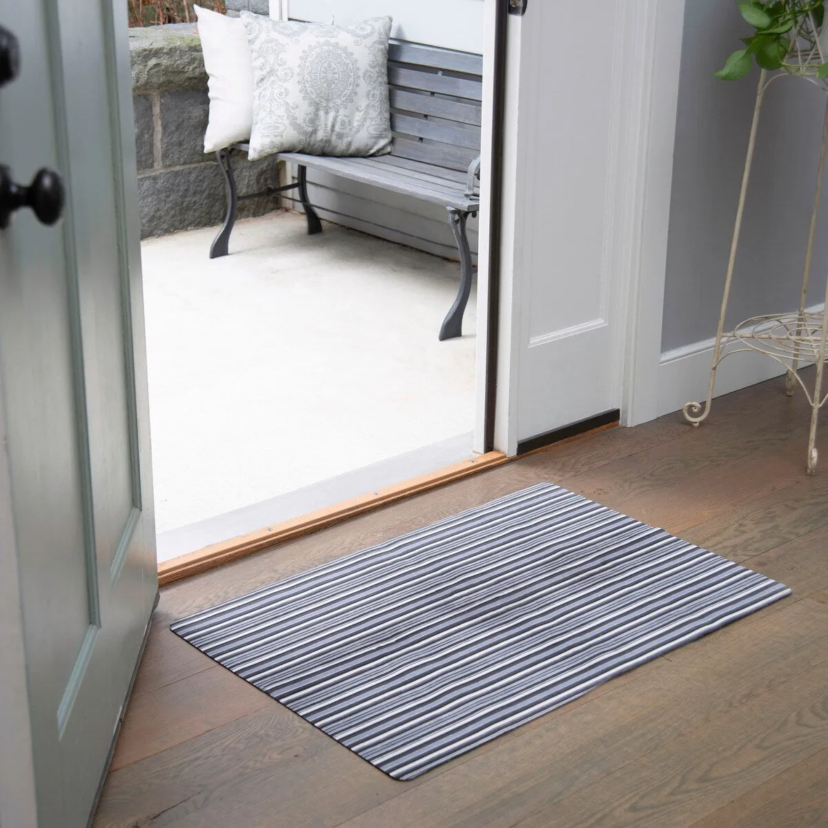 SoHome Smooth Step Striped Machine Washable Kitchen Mat. 24x35