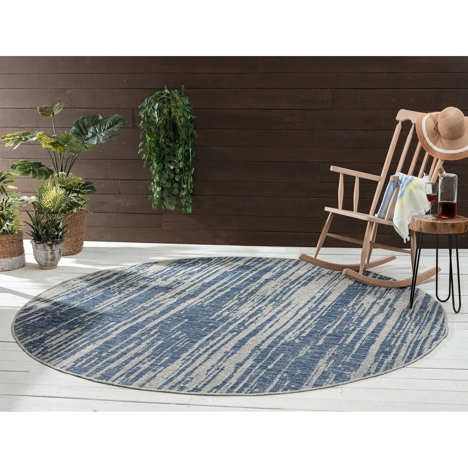 Soleri Navy Machine-Made Indoor/Outdoor Flatweave Area Rug