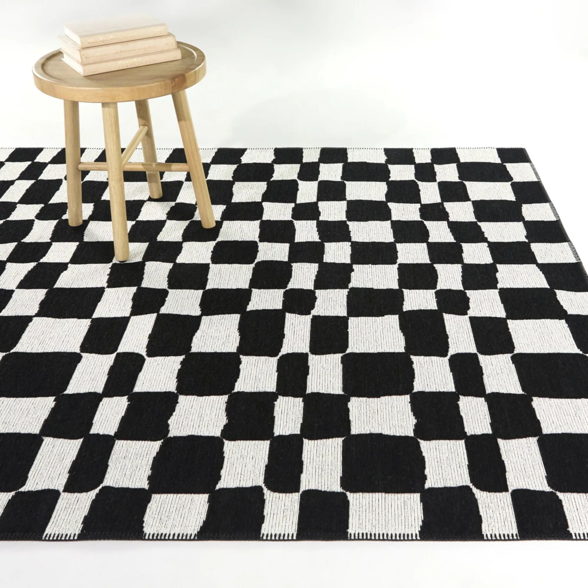 Straker Abstract Checkered Indoor/Outdoor Area Rug