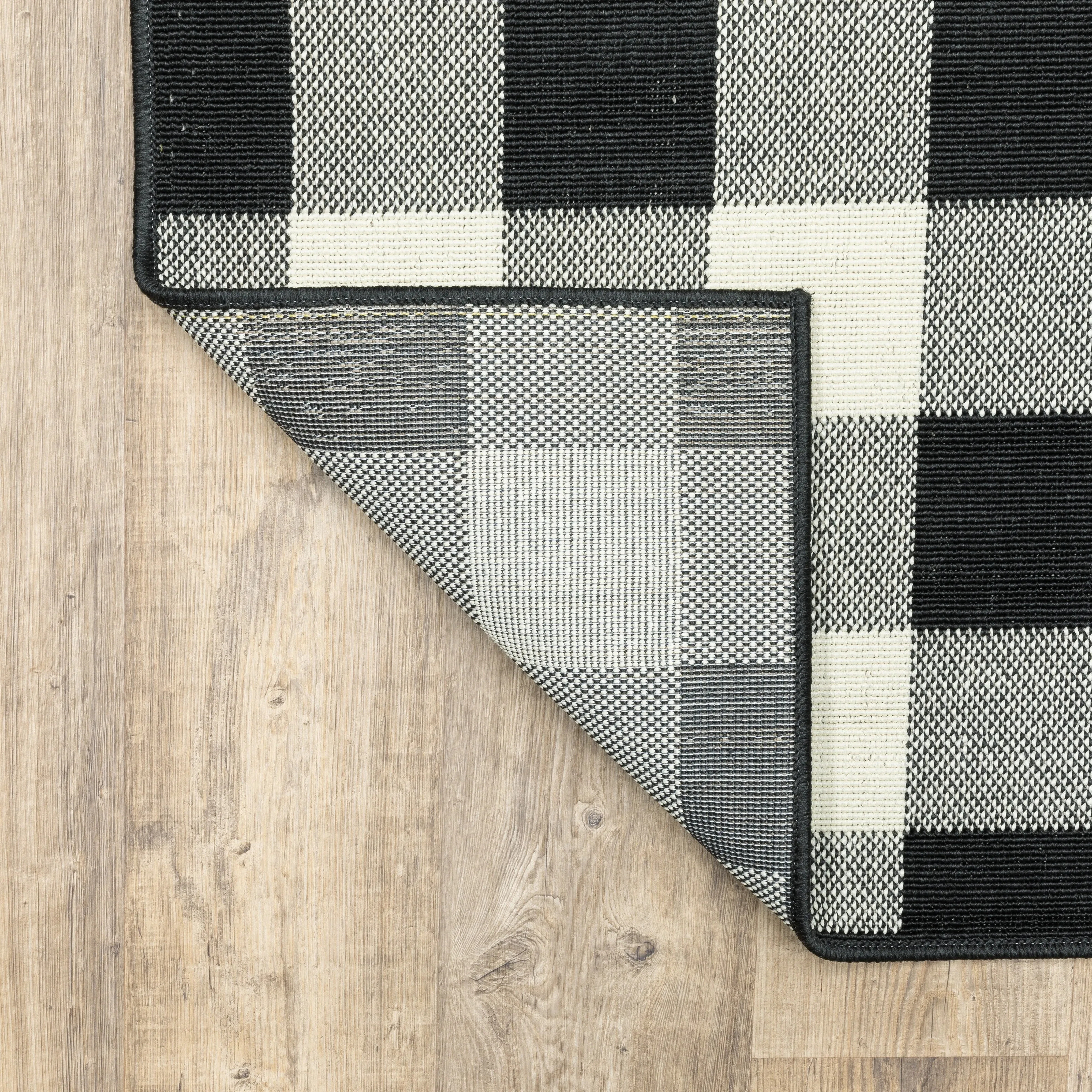 Style Haven Gingham Check Indoor/Outdoor Area Rug..