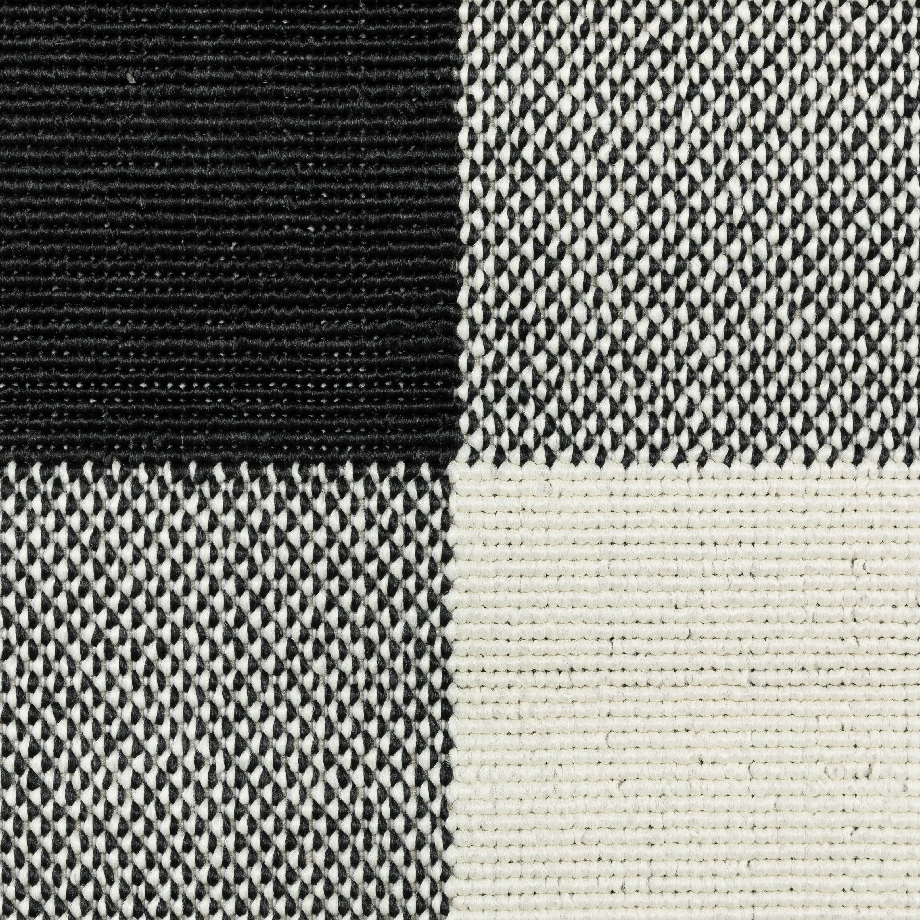 Style Haven Gingham Check Indoor/Outdoor Area Rug..