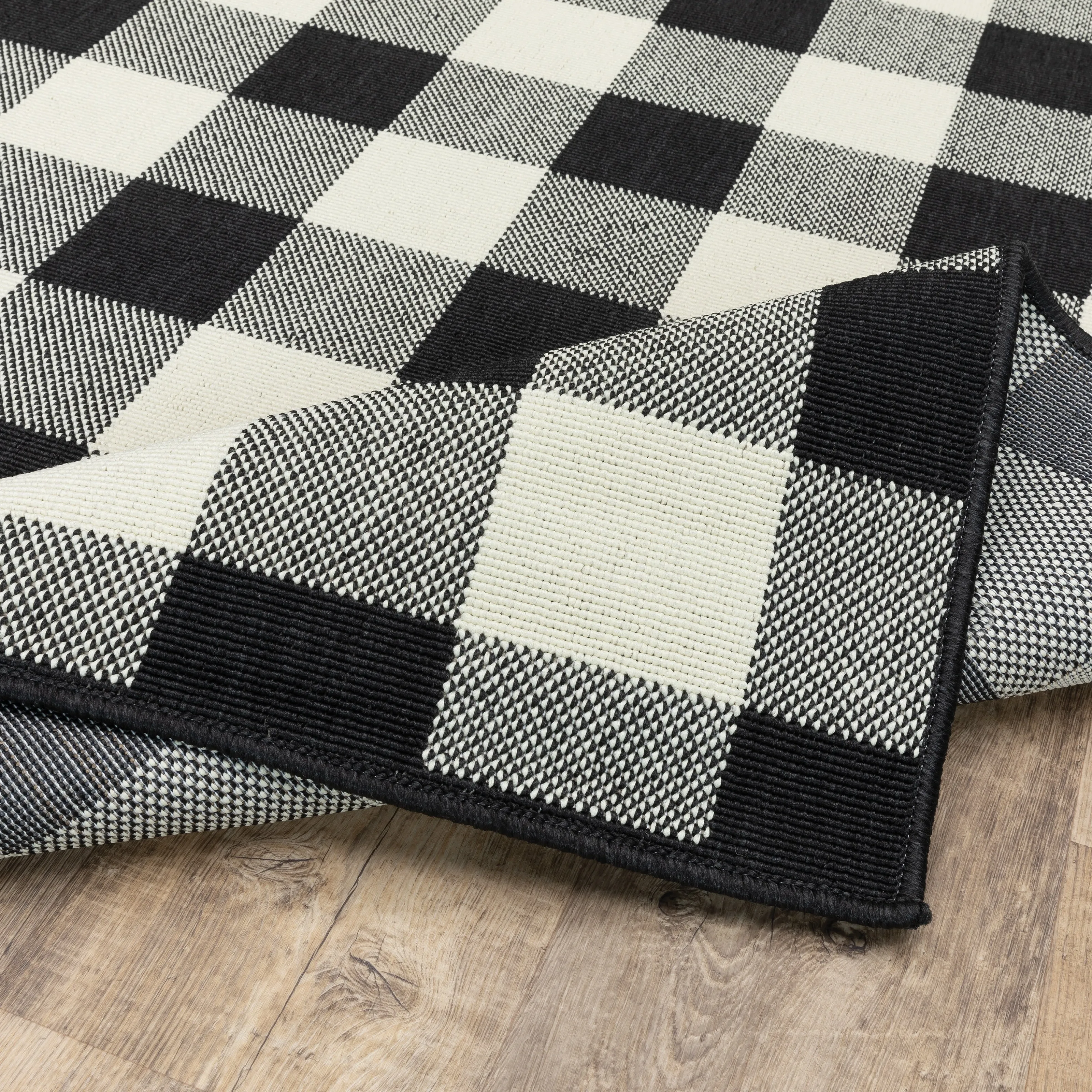 Style Haven Gingham Check Indoor/Outdoor Area Rug..