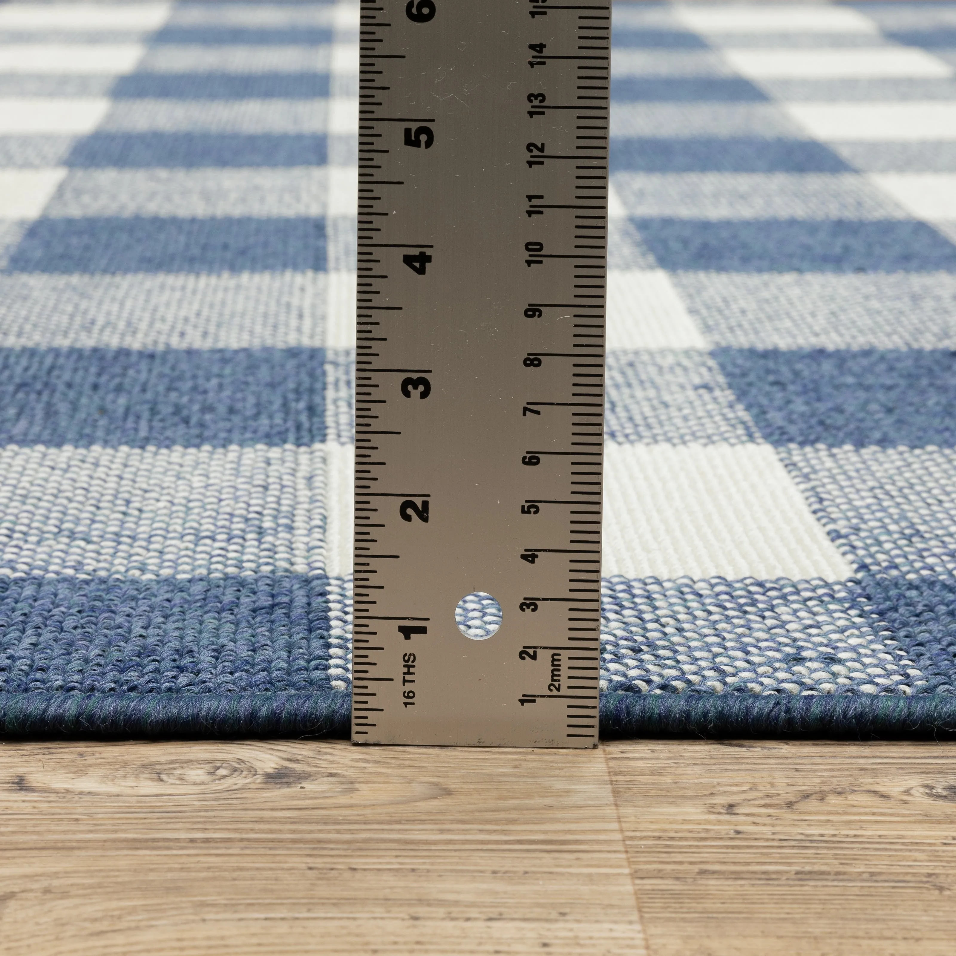 Style Haven Gingham Check Indoor/Outdoor Area Rug..