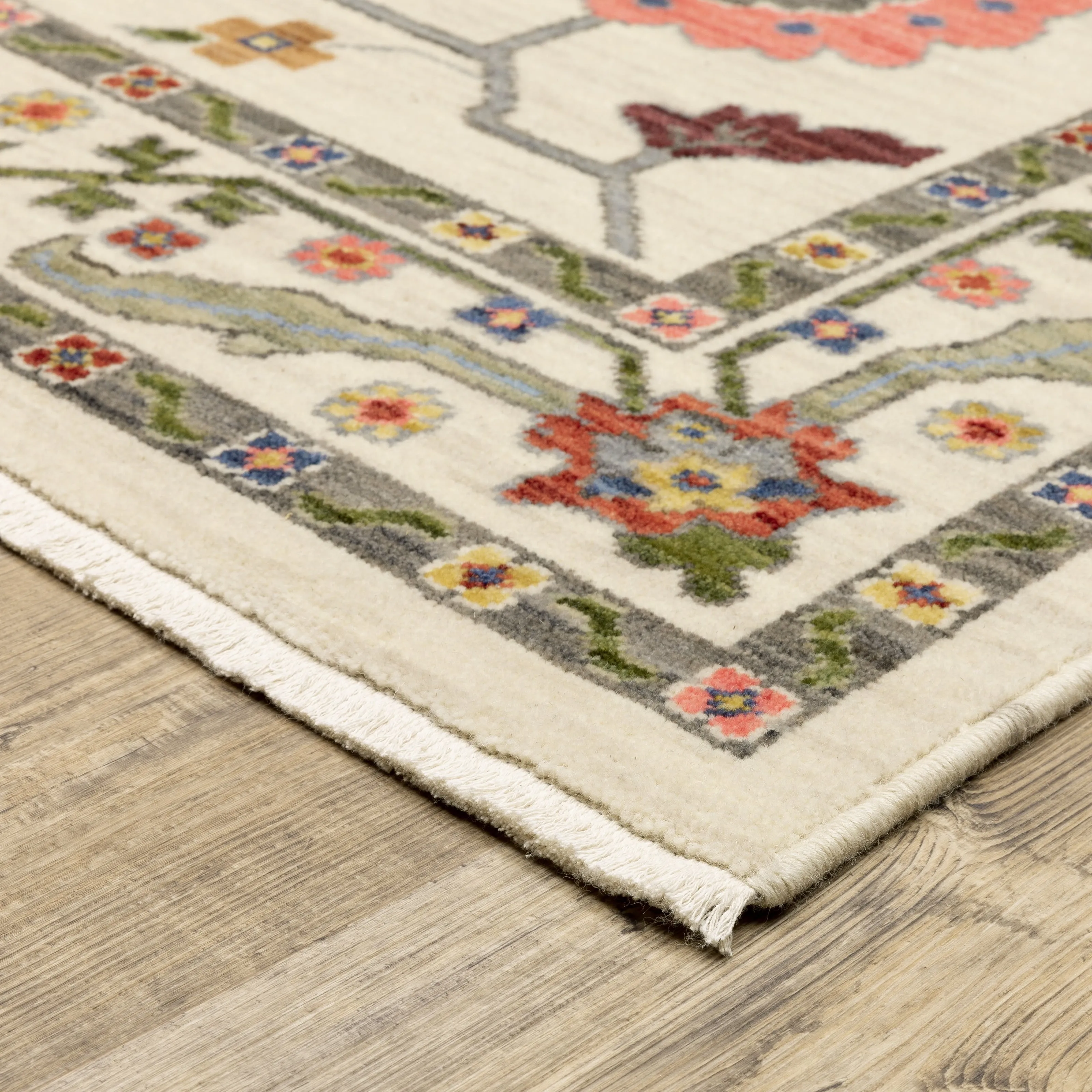 Style Haven Lawson Traditional Bordered Wool Fringe Edge Area Rug