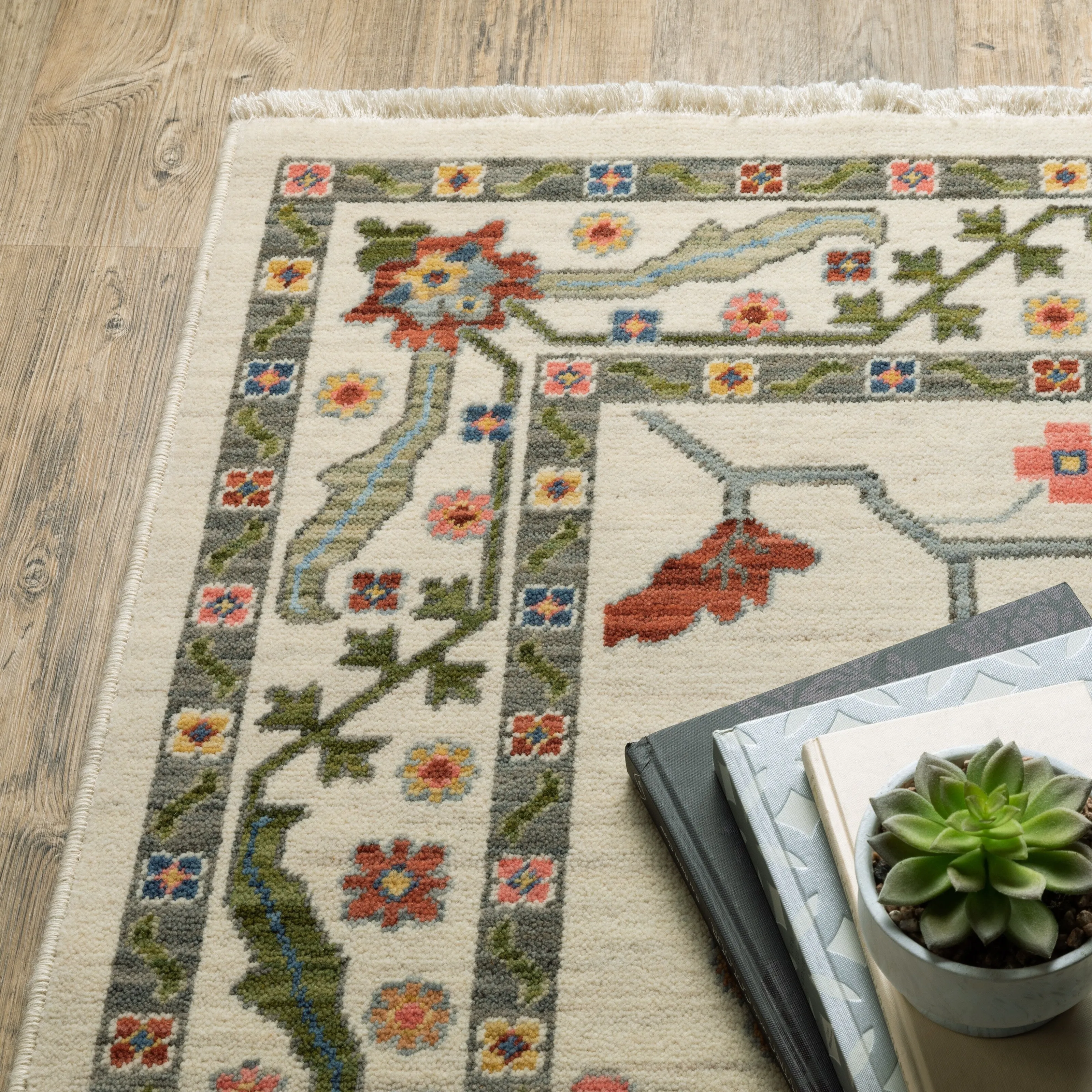 Style Haven Lawson Traditional Bordered Wool Fringe Edge Area Rug