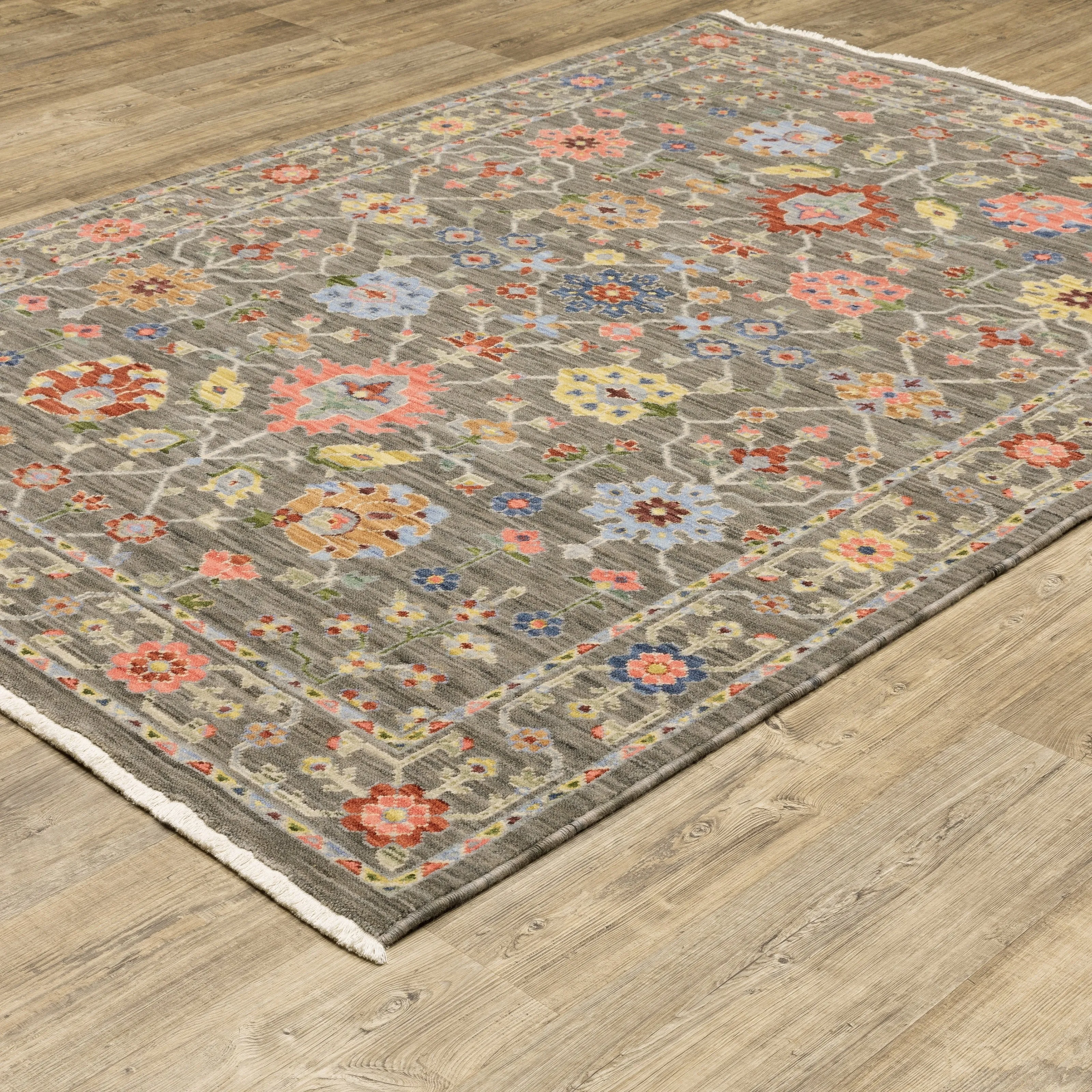 Style Haven Lawson Traditional Floral Wool Fringe Edge Area Rug