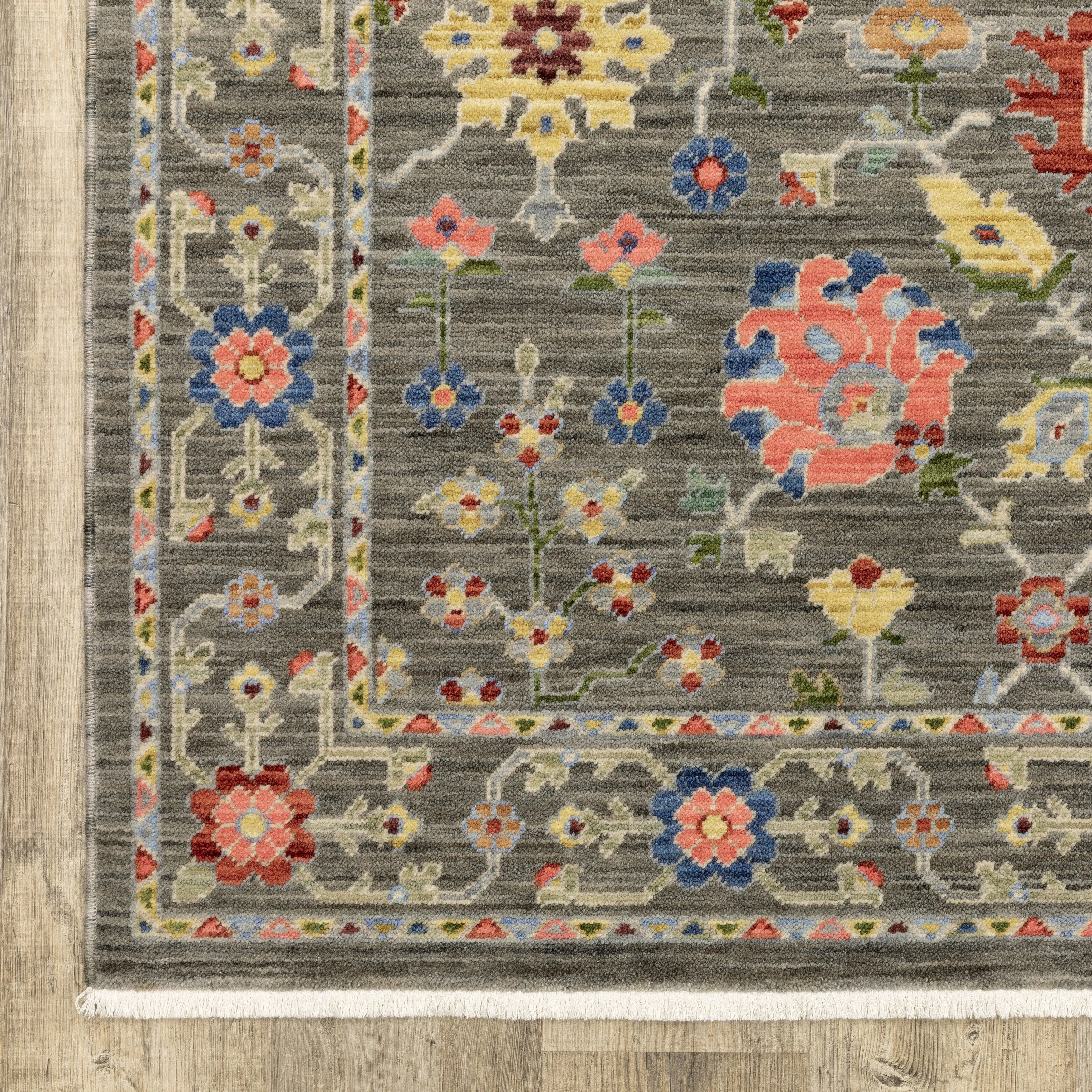 Style Haven Lawson Traditional Floral Wool Fringe Edge Area Rug