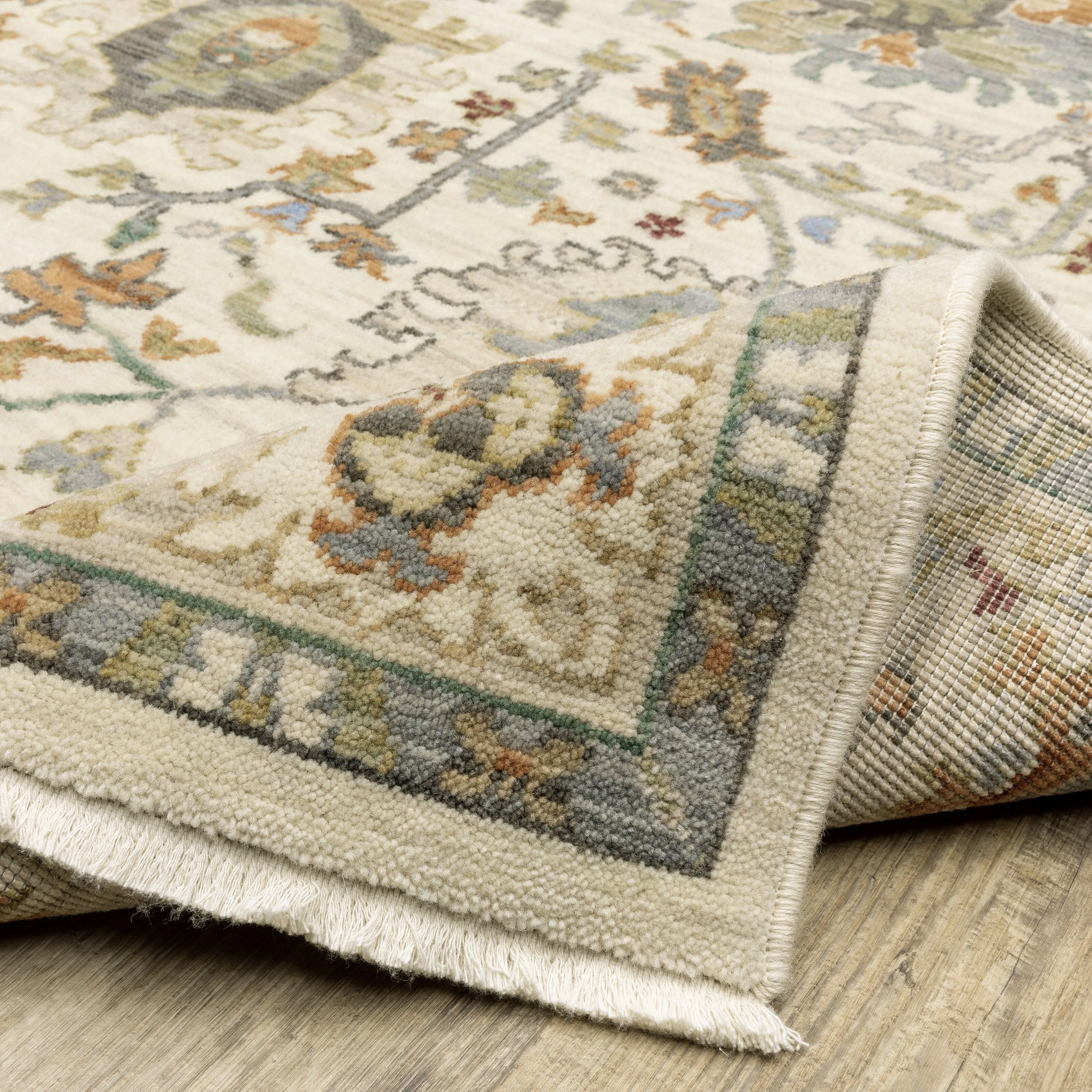 Style Haven Lawson Traditional Persian Indoor Wool Fringe Edge Area Rug