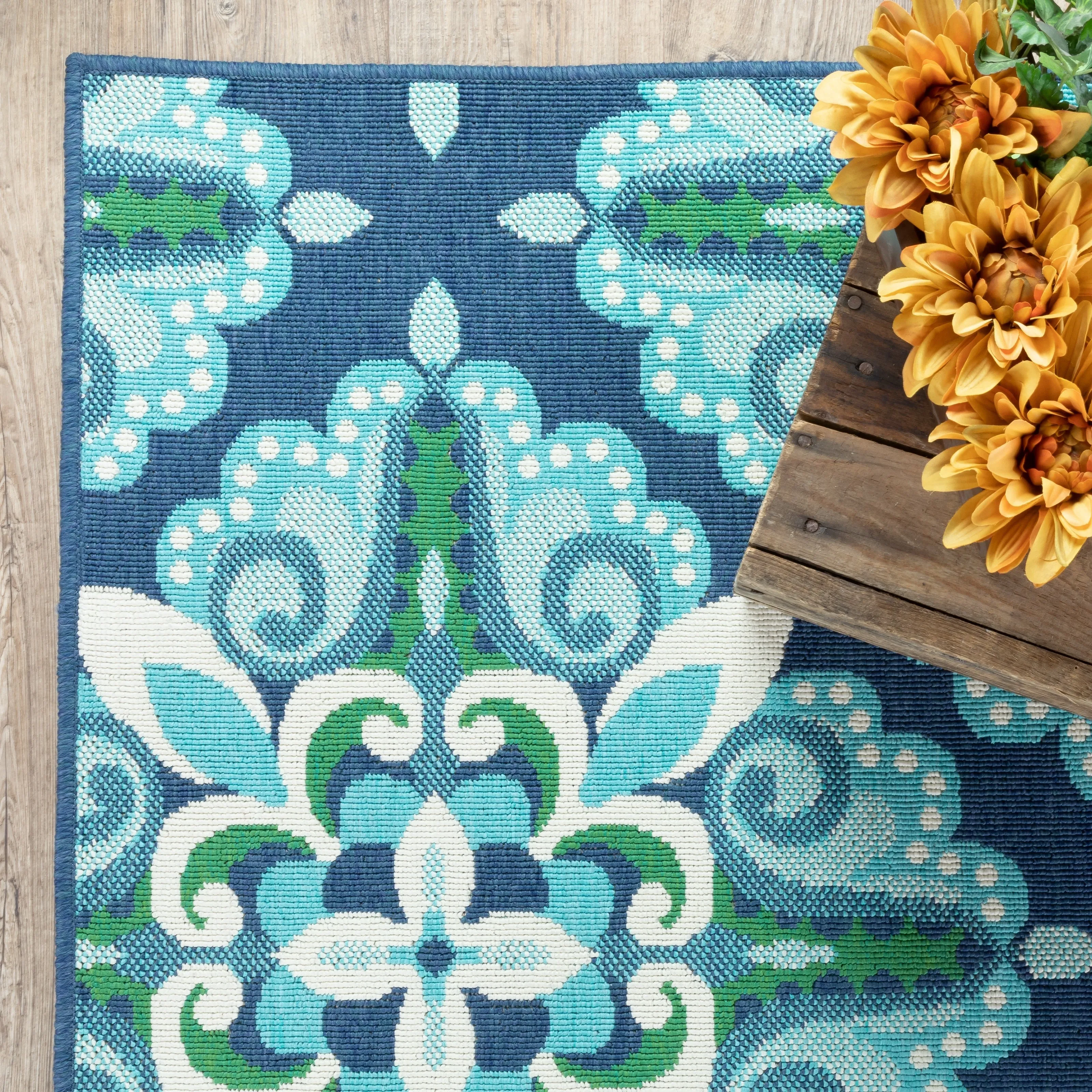 Style Haven Martinque Medallion Indoor Outdoor Area Rug-