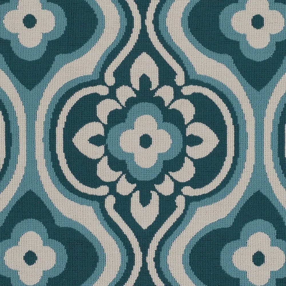 Table-Tufted Tian Polyester Rug