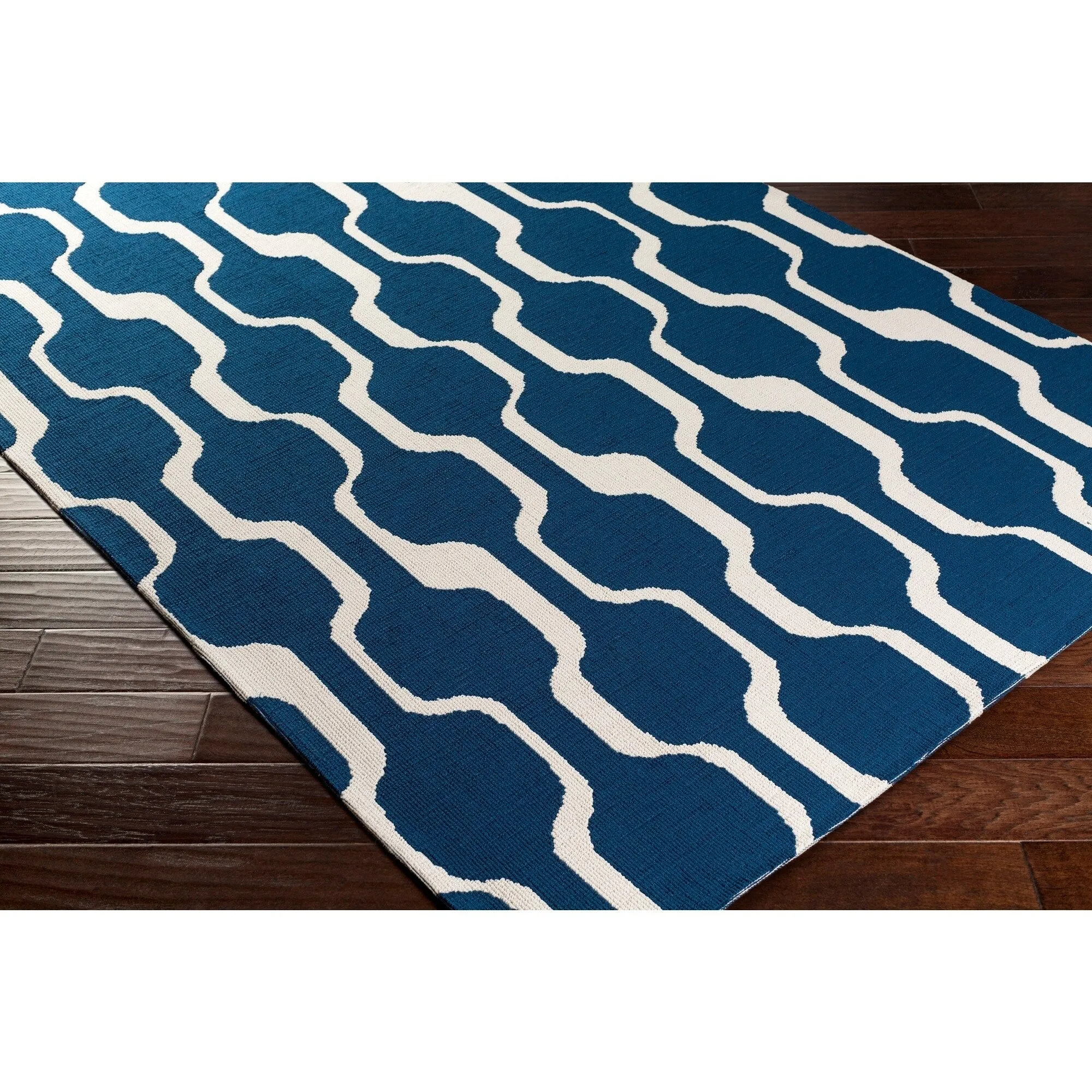Table-Tufted Wyck Polyester Rug