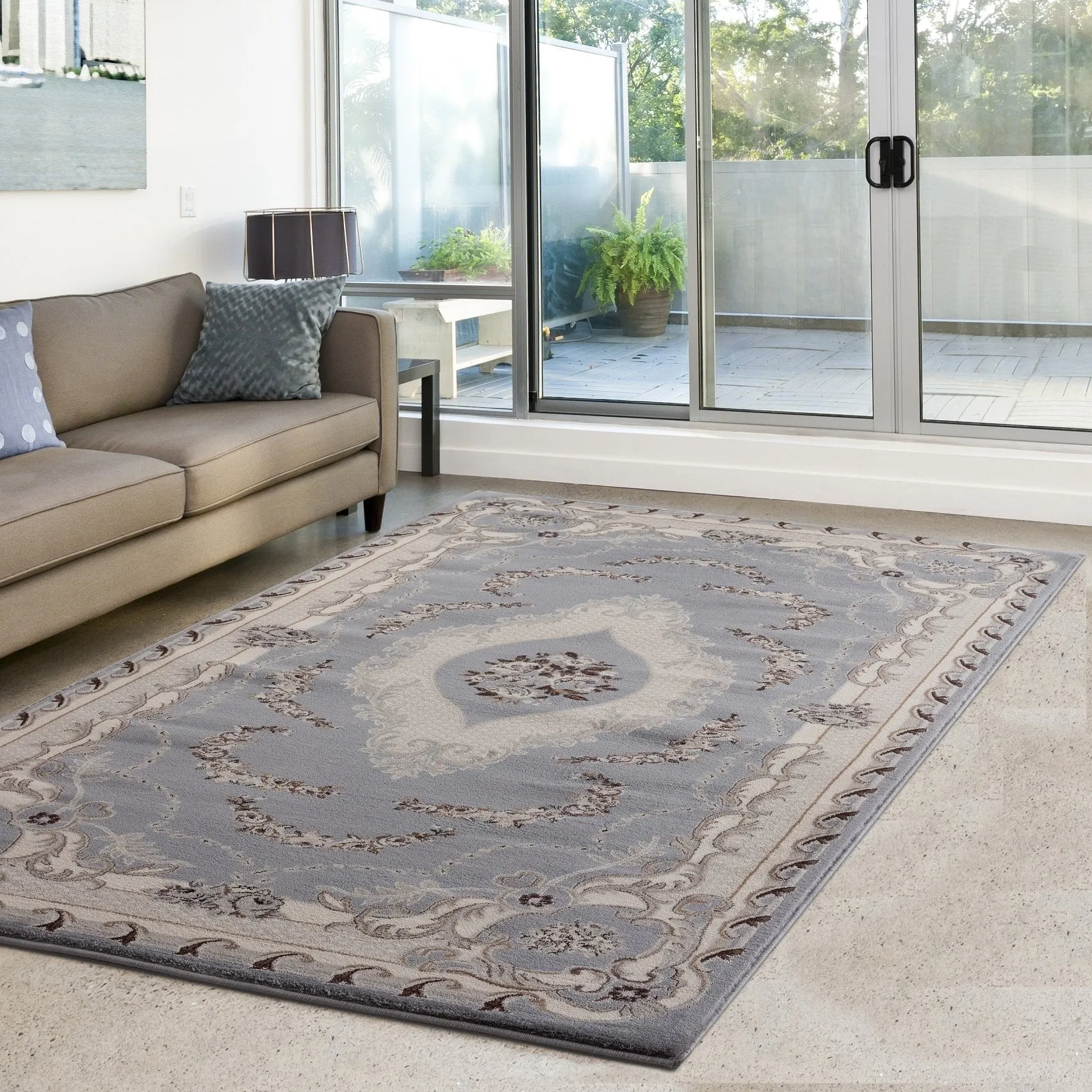 Tabriz Collection Grey/Beige Area Rug
