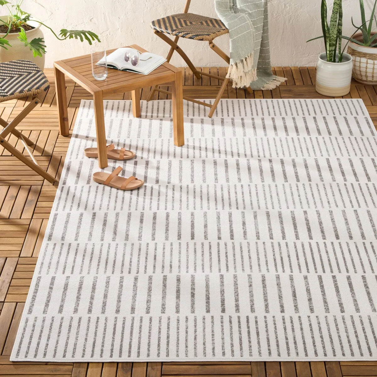 TOMMY BAHAMA Poolside Offset Stripe Indoor Outdoor Area Rug. Stripe Modern Design. UV Fade Resistant