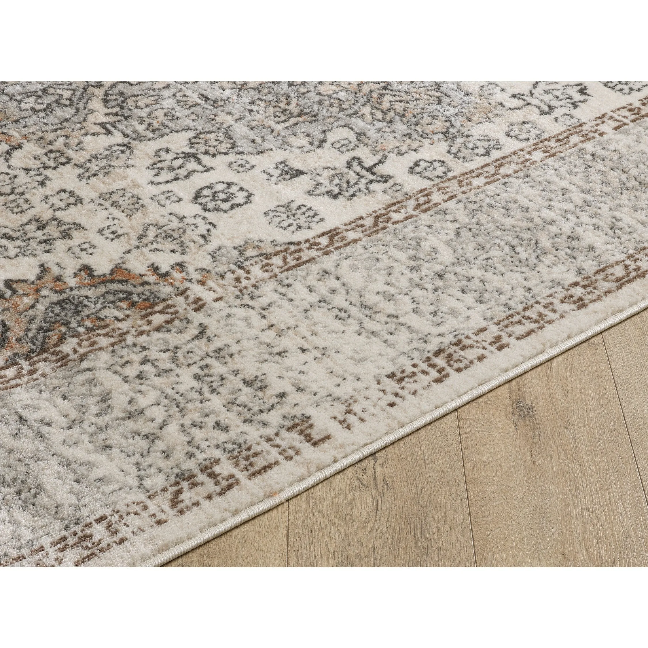 Traditional Cream/Beige Oriental Area Rug