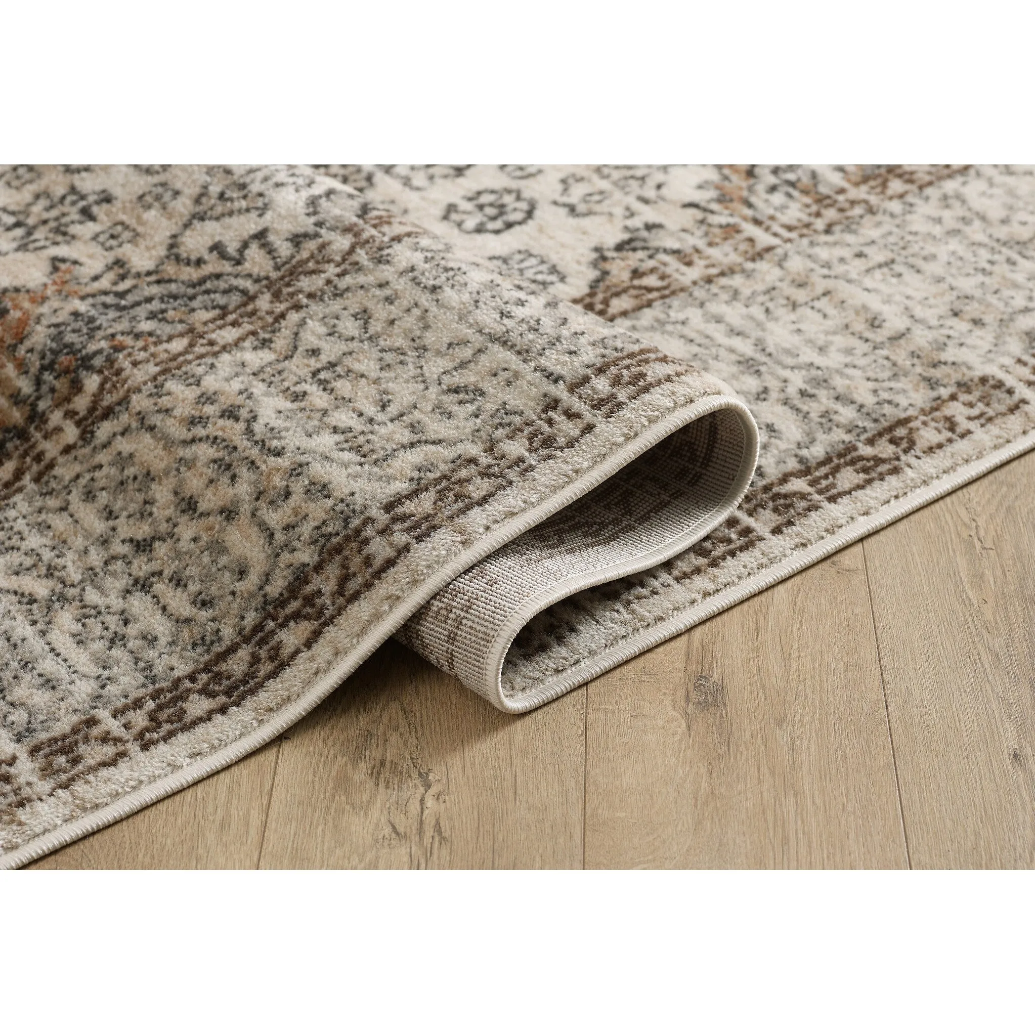 Traditional Cream/Beige Oriental Area Rug