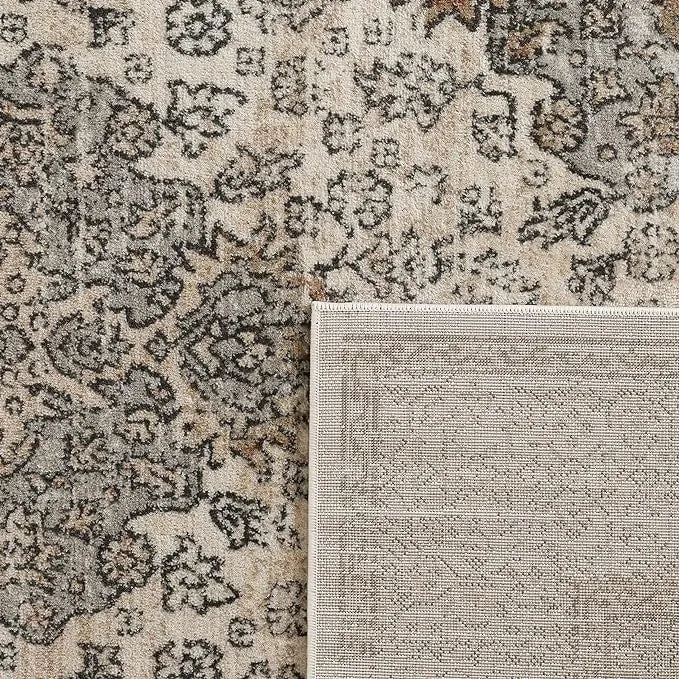 Traditional Cream/Beige Oriental Area Rug