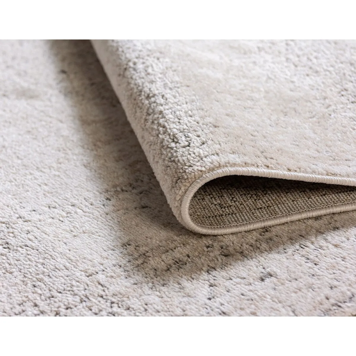Transitional Wedo Collection Area Rug