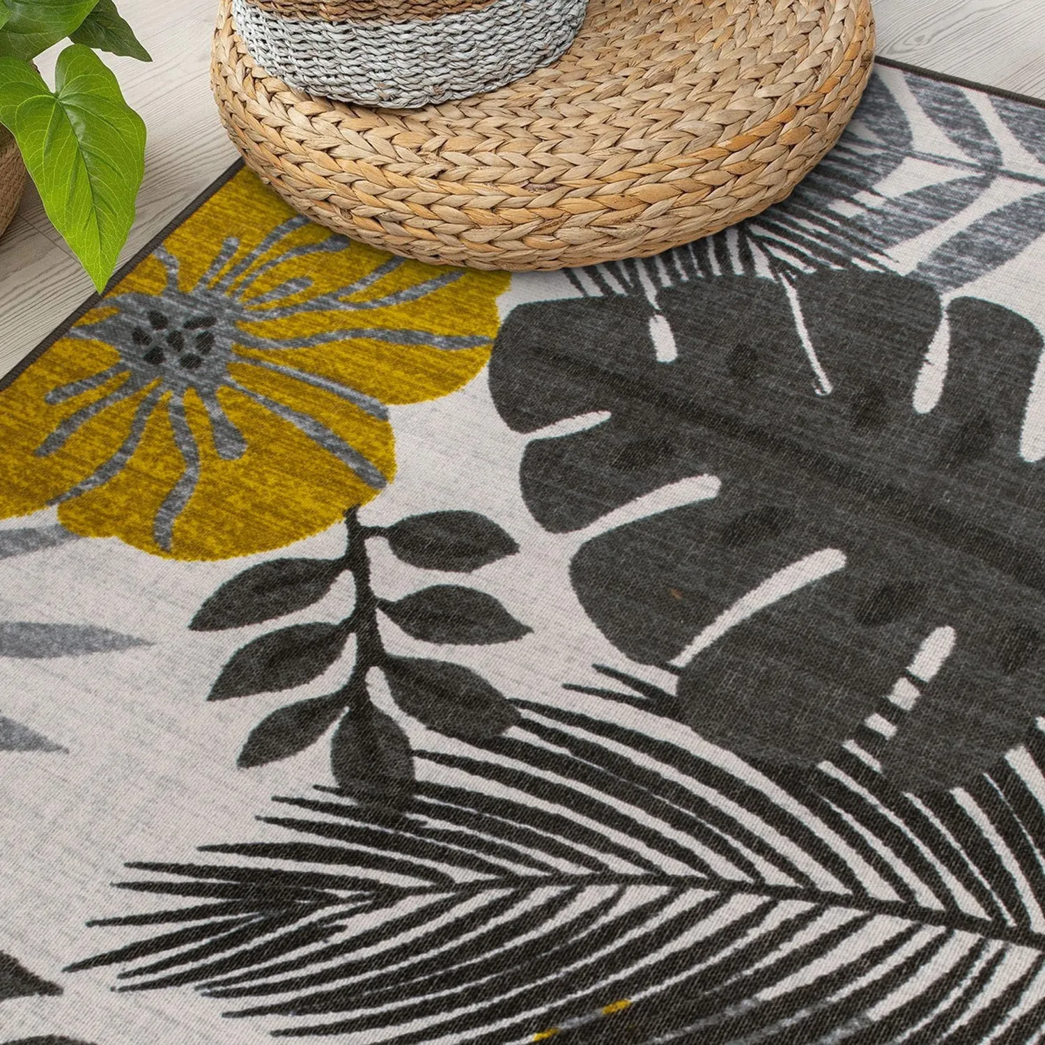 Tropical Floral Leaves Indoor/Outdoor Area Rug