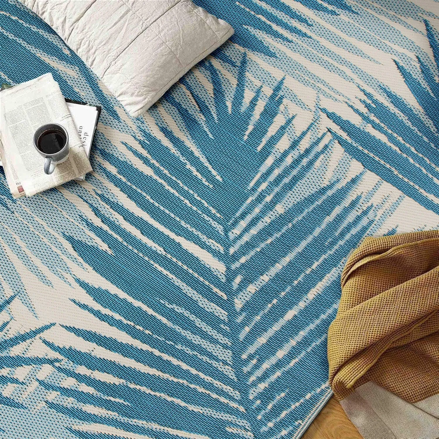 Tropical Floral Reversible Plastic Outdoor Rugs