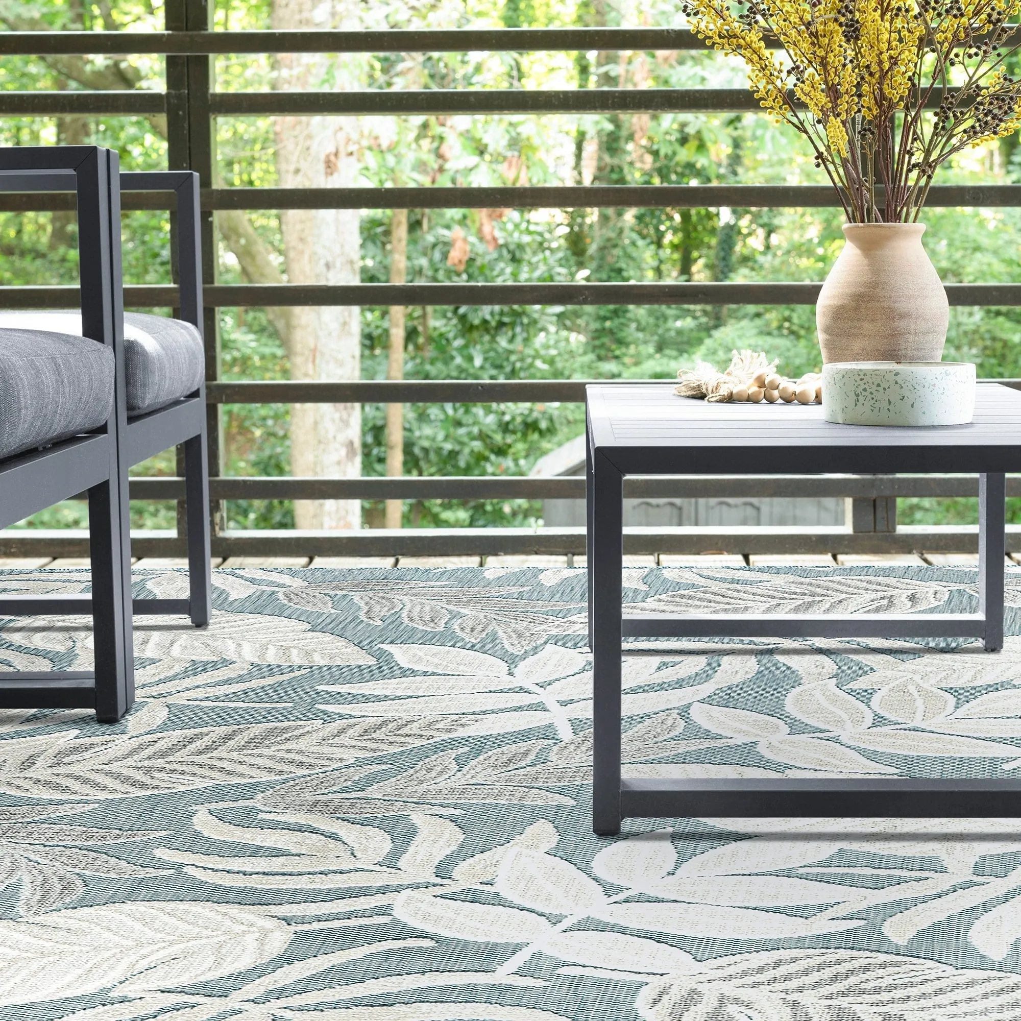 Tropicana Tropical Floral Indoor/Outdoor Area Rug