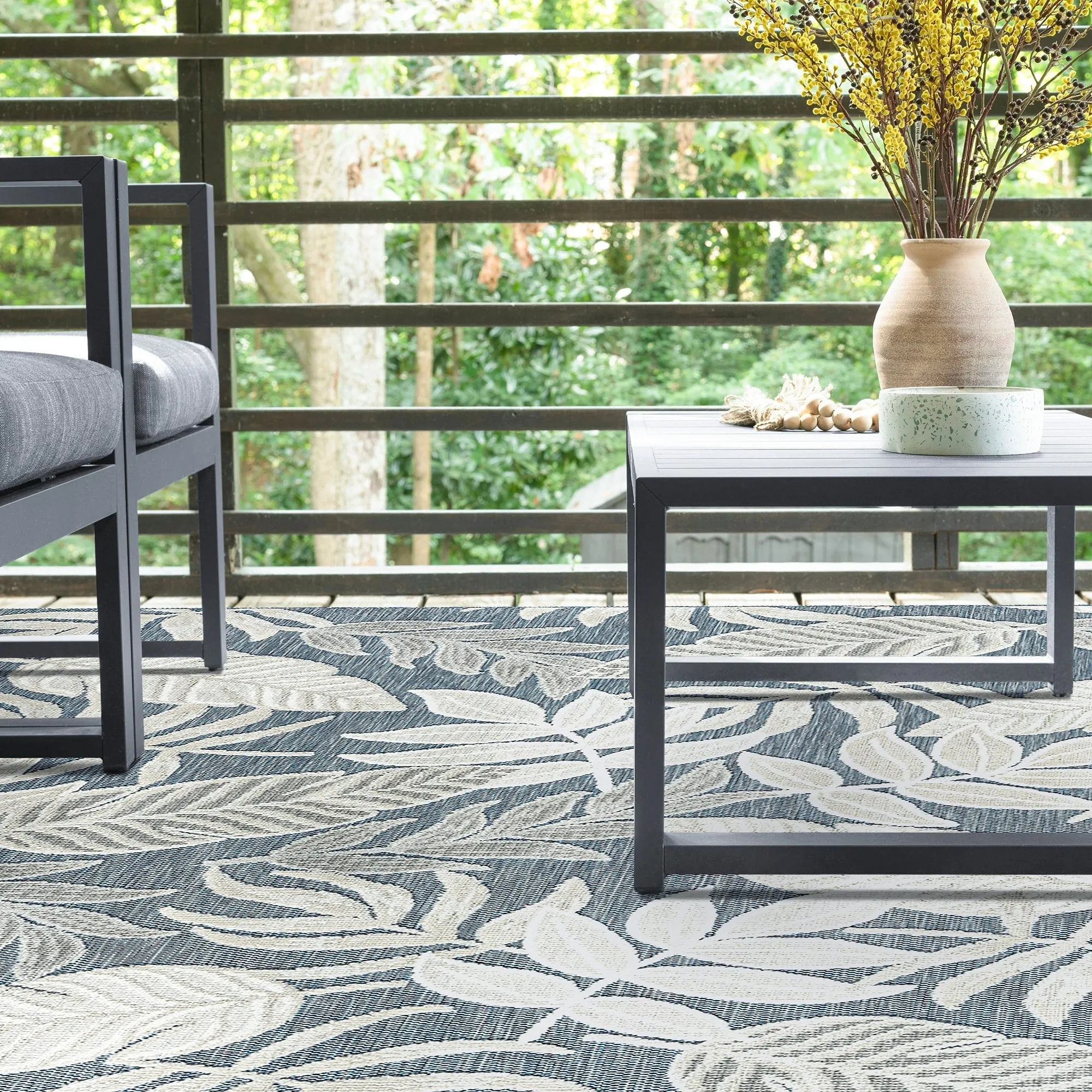 Tropicana Tropical Floral Indoor/Outdoor Area Rug