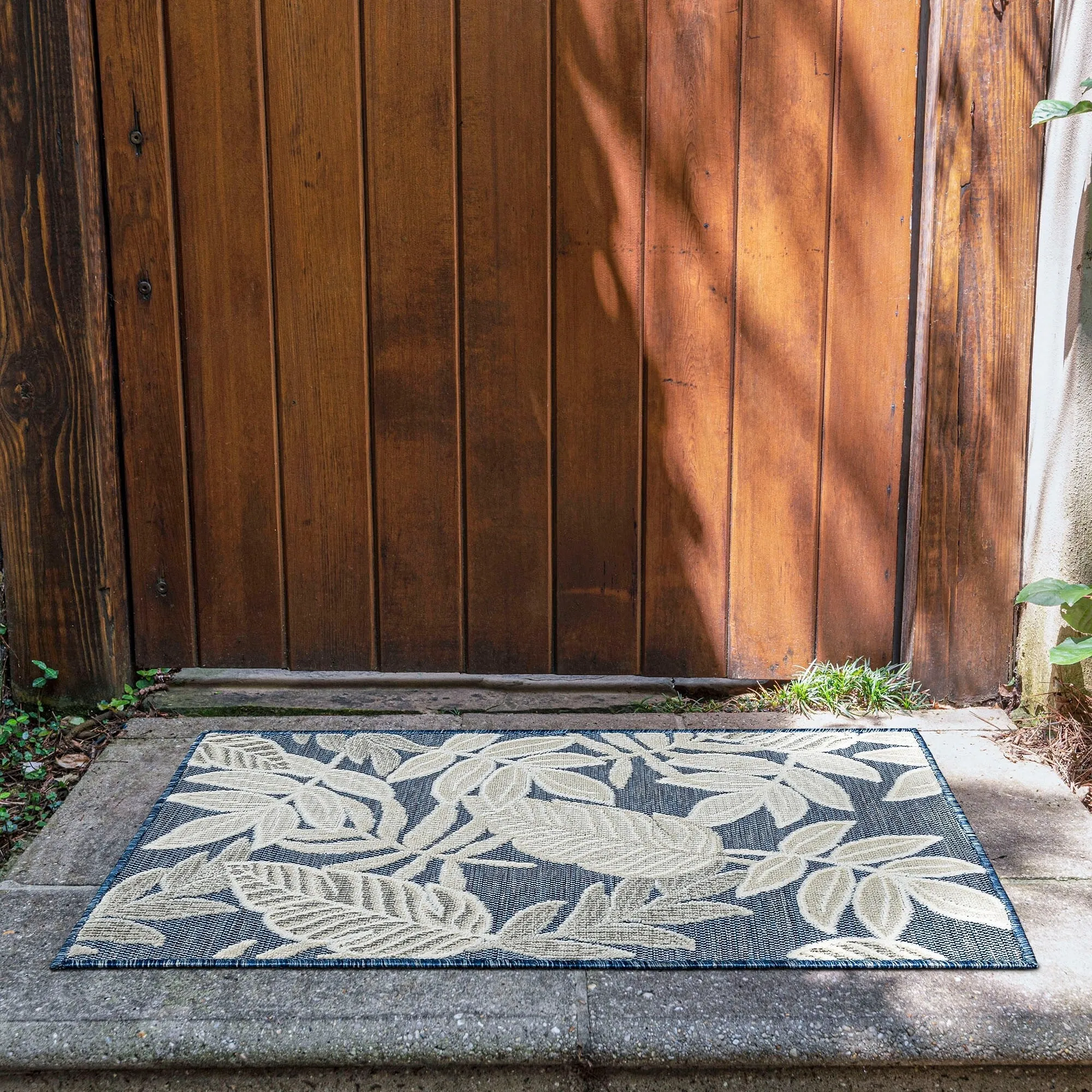 Tropicana Tropical Floral Indoor/Outdoor Area Rug