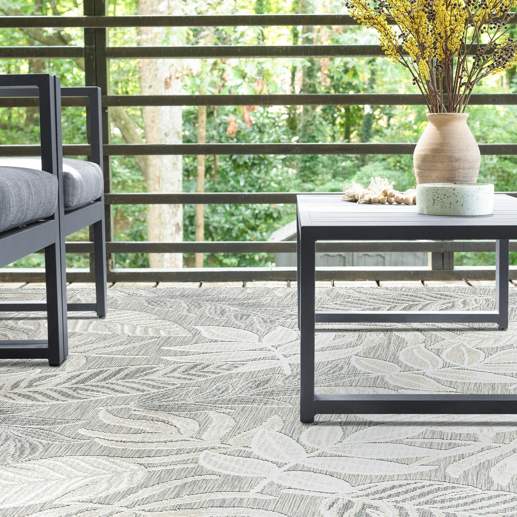 Tropicana Tropical Floral Indoor/Outdoor Area Rug