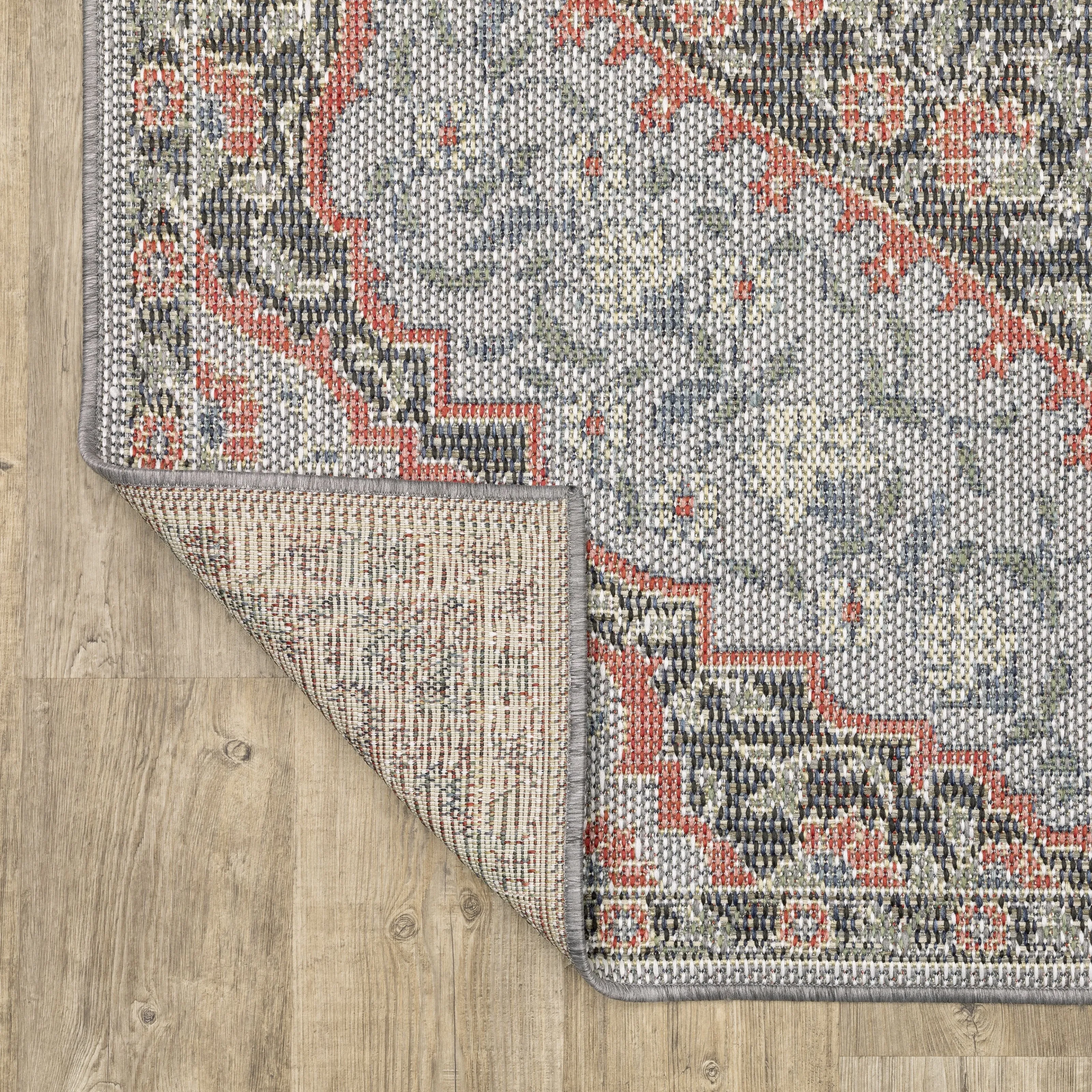 Vista Home Calla Traditional Oriental Indoor/Outdoor Area Rug