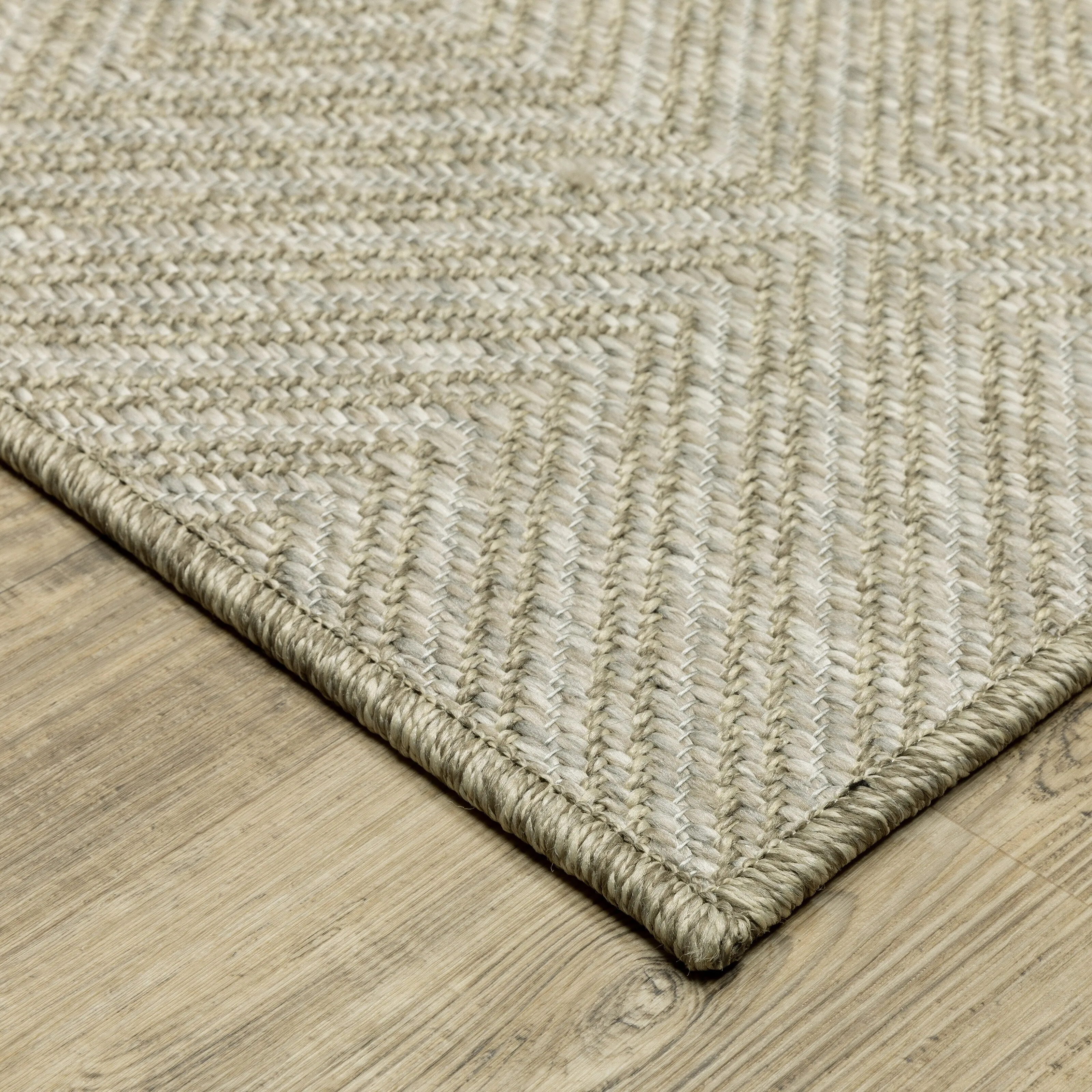 Vista Home Tangelo Diamond Beige/ Beige Ultimate Performance Area Rug.