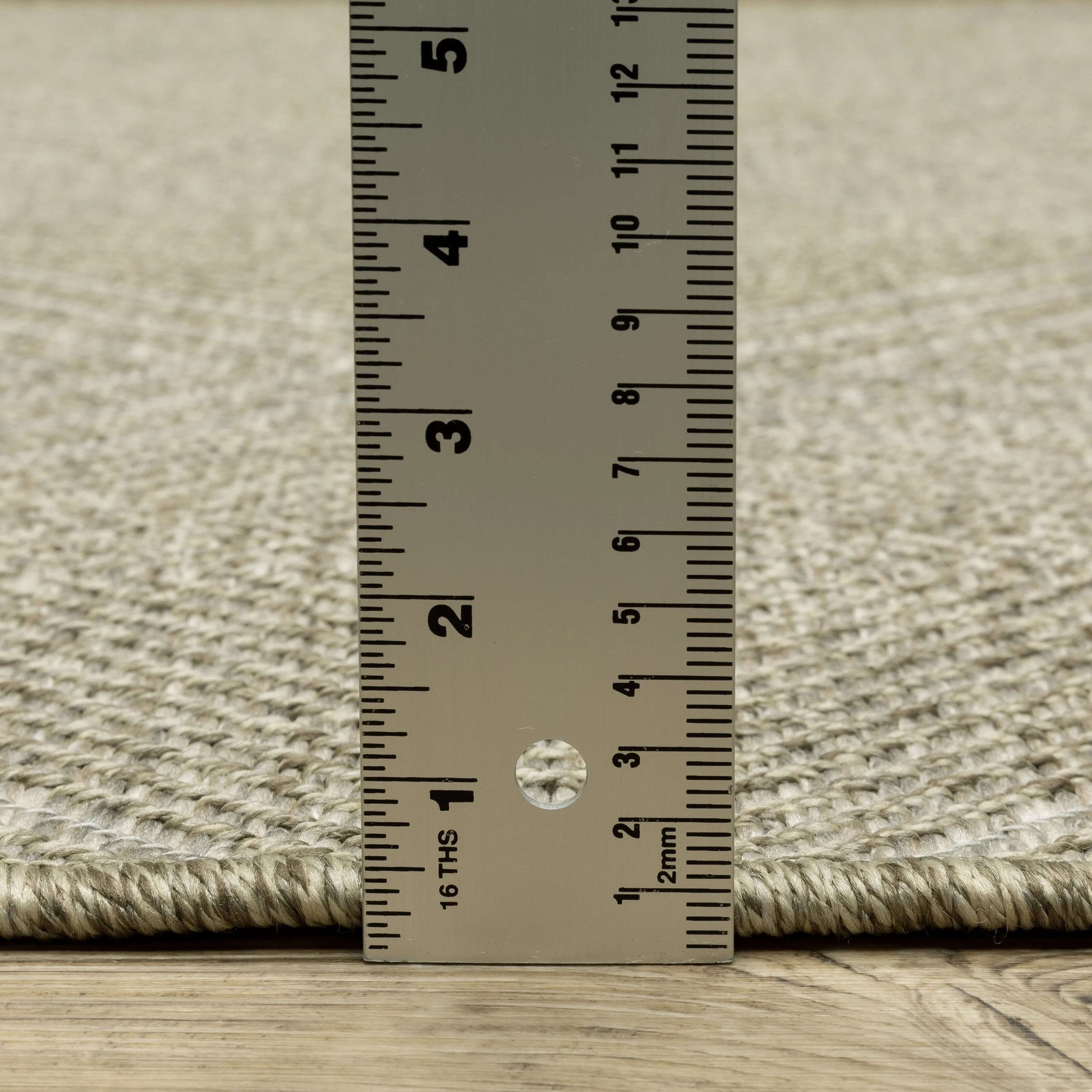 Vista Home Tangelo Diamond Beige/ Beige Ultimate Performance Area Rug.