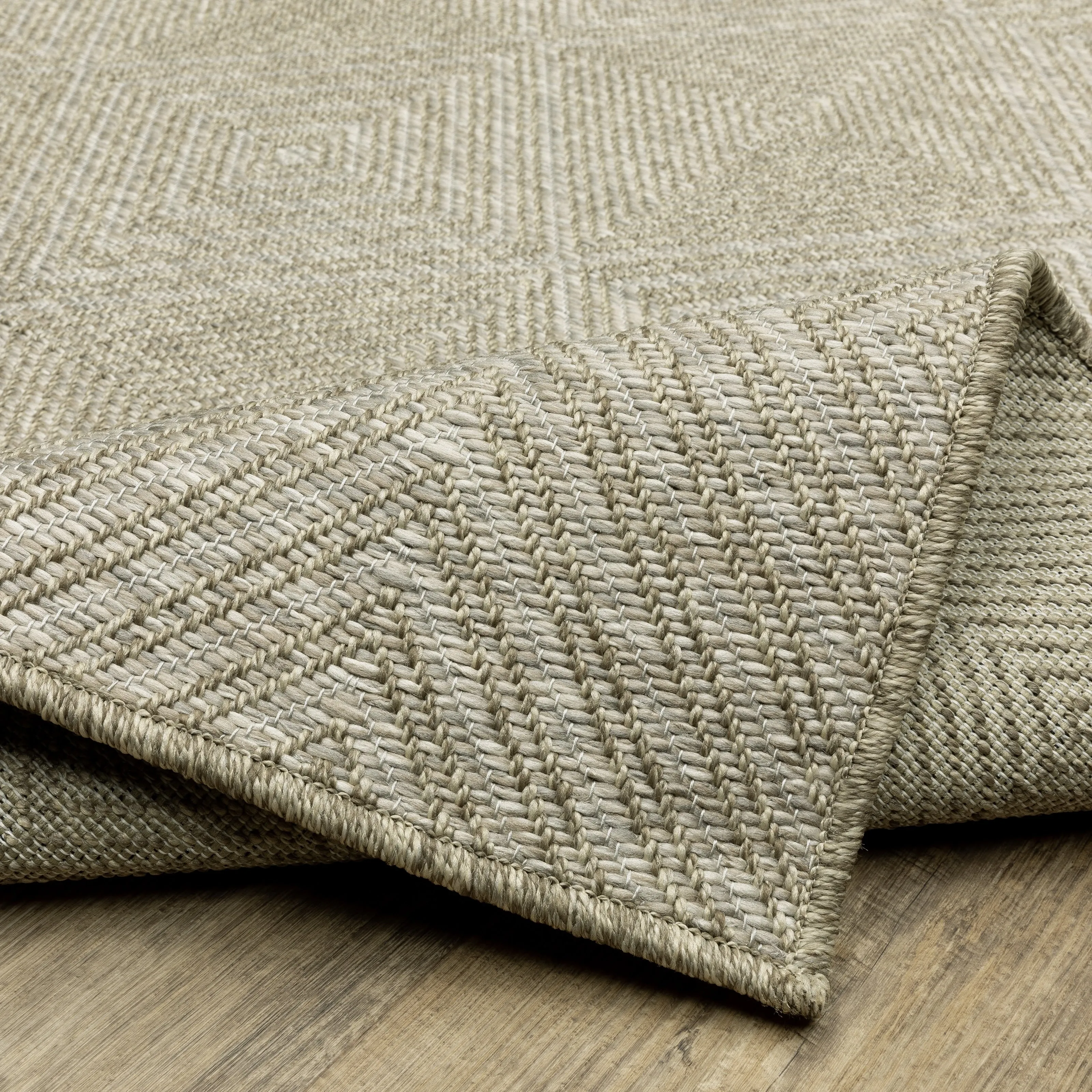 Vista Home Tangelo Diamond Beige/ Beige Ultimate Performance Area Rug.
