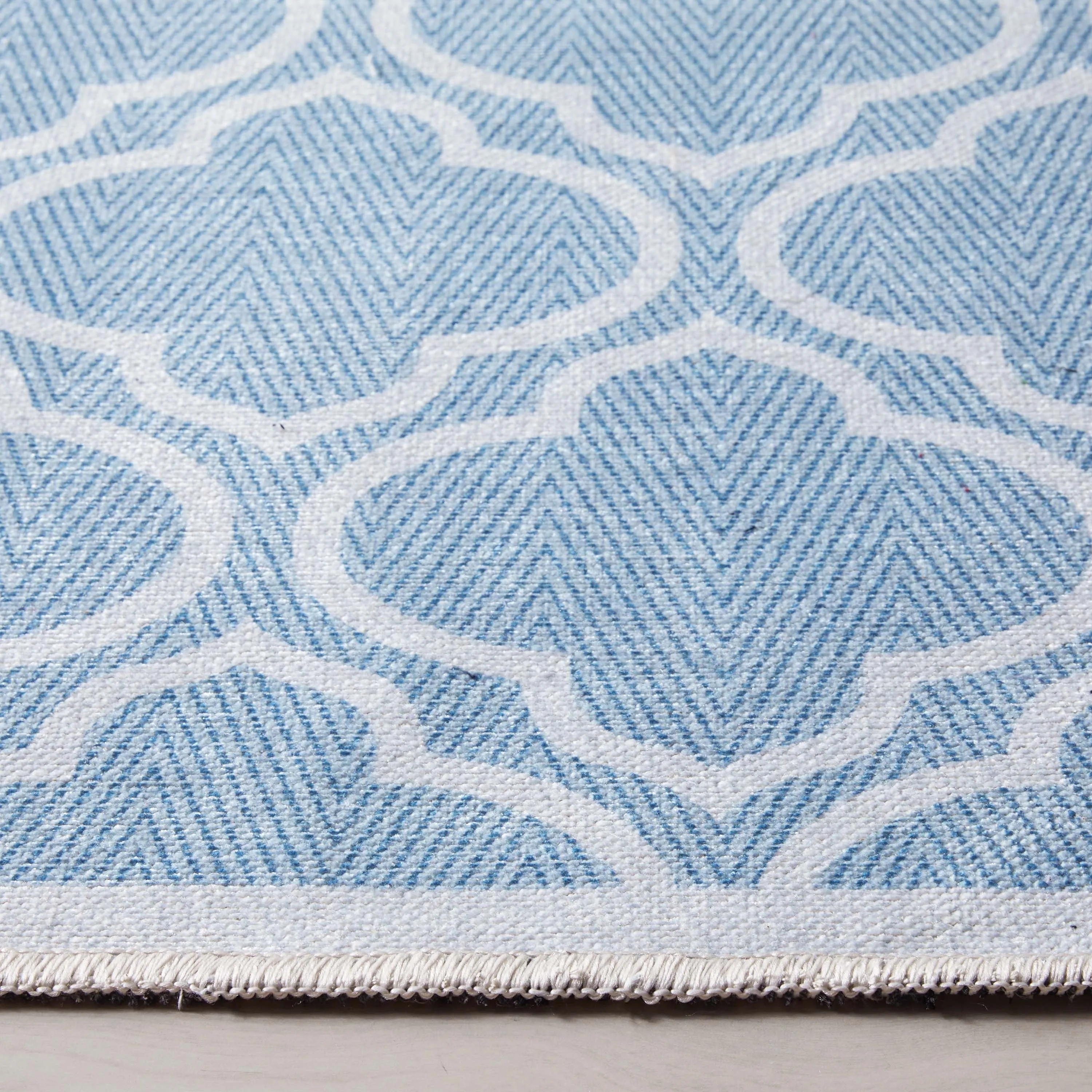 Well Woven Apollo Lattice Moroccan Machine Washable Area Rug