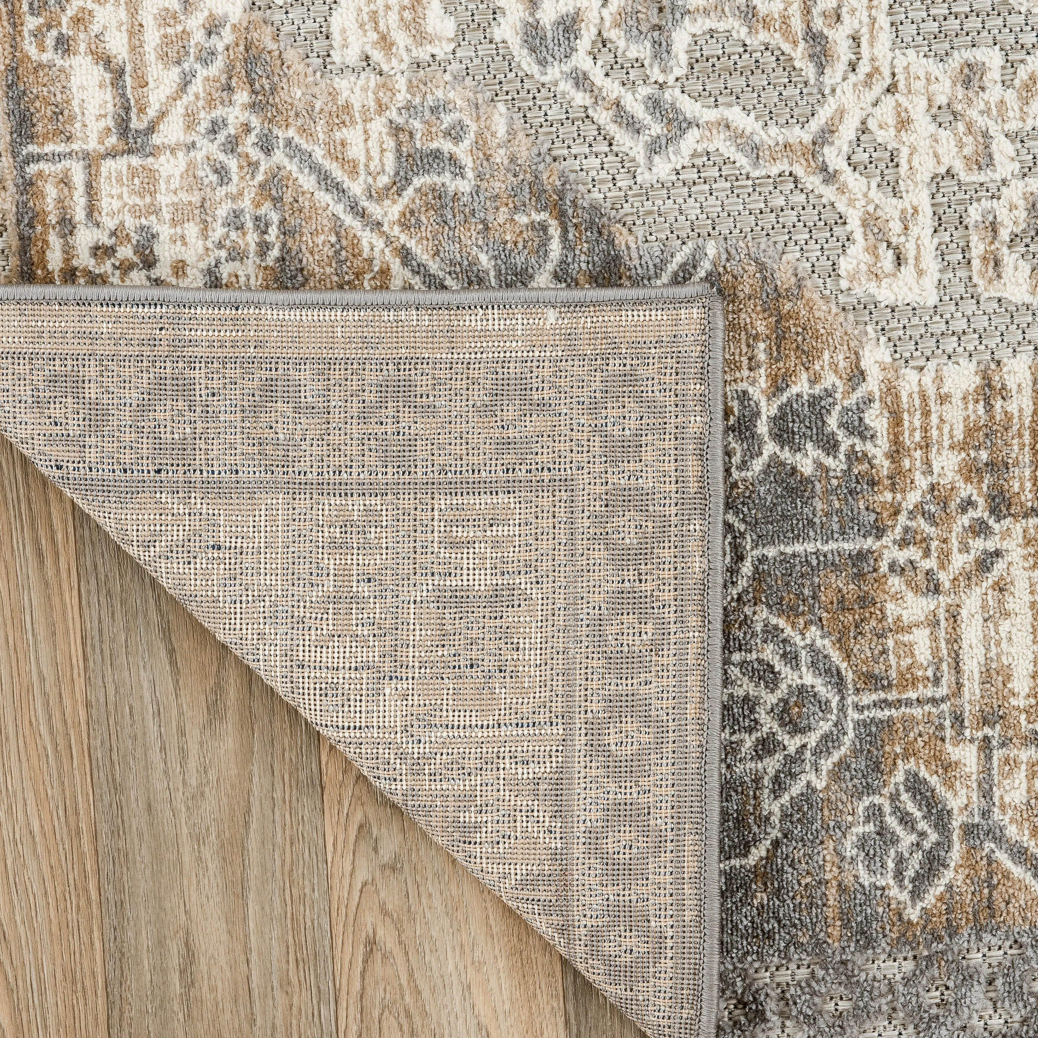 World Rug Gallery Distressed Traditional Indoor/Outdoor Area Rug