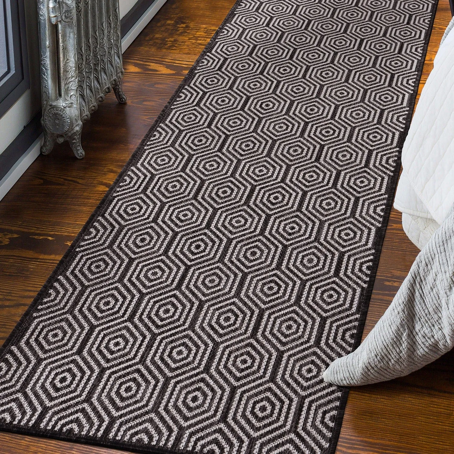 World Rug Gallery Modern Geometric Textured Flat Weave Indoor/Outdoor Area Rug