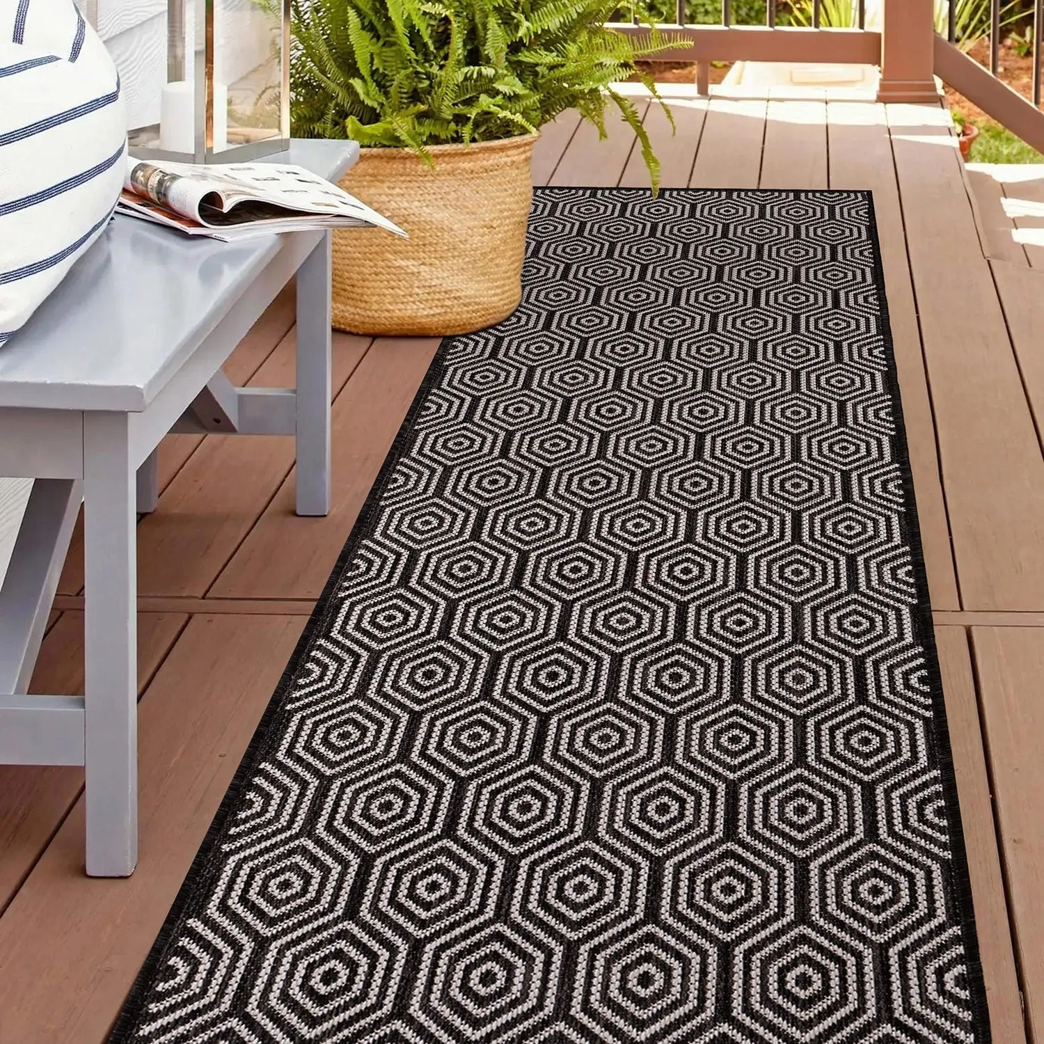 World Rug Gallery Modern Geometric Textured Flat Weave Indoor/Outdoor Area Rug