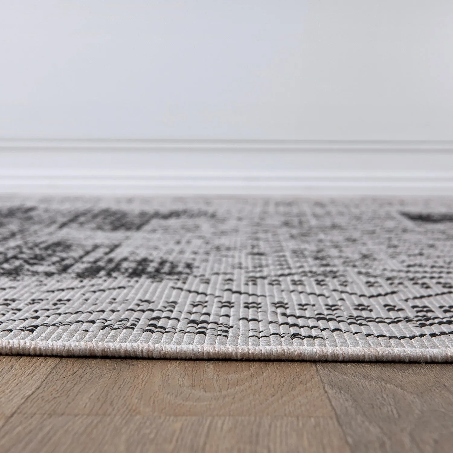 World Rug Gallery Transitional Bohemian Indoor/Outdoor Area Rug