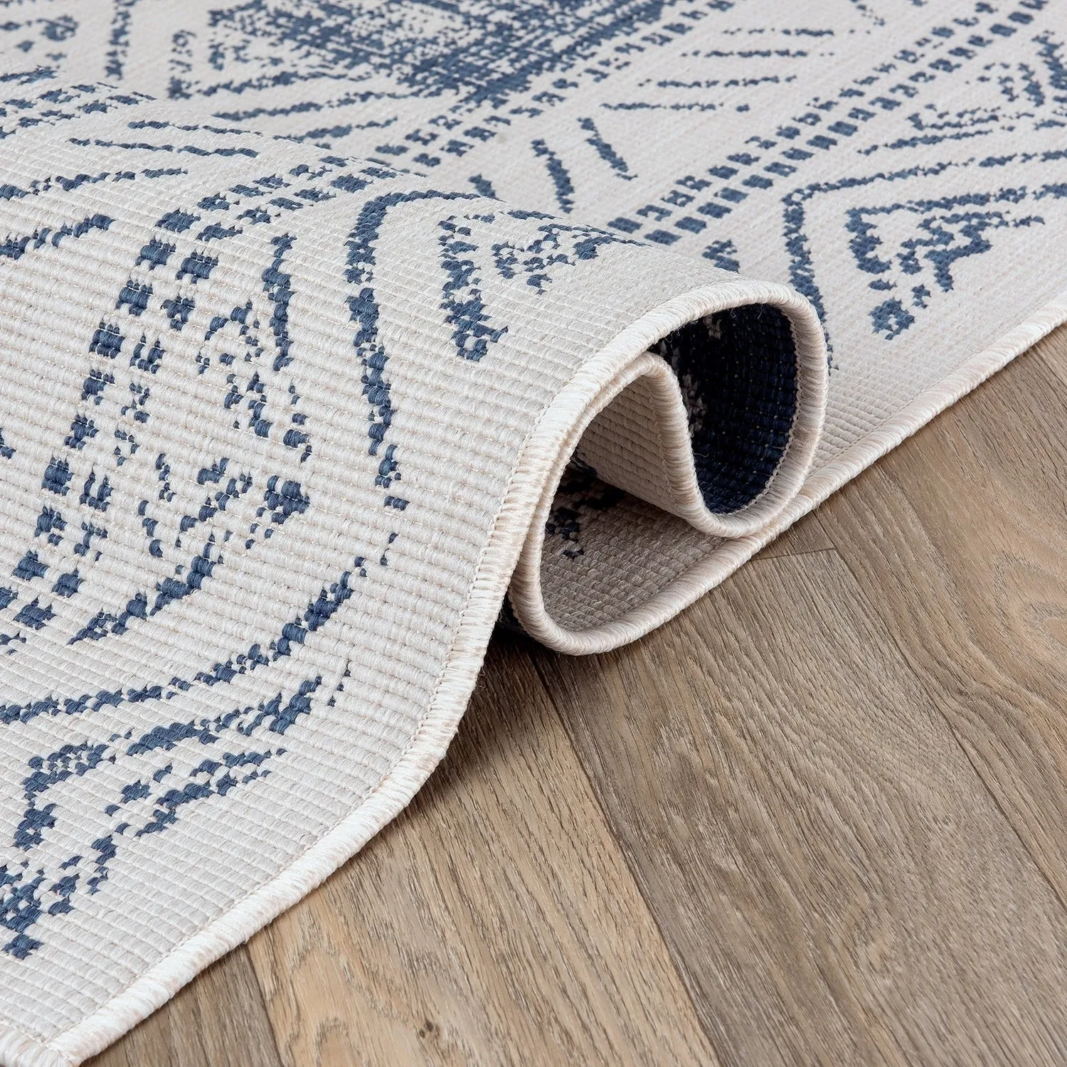 World Rug Gallery Transitional Bohemian Indoor/Outdoor Area Rug