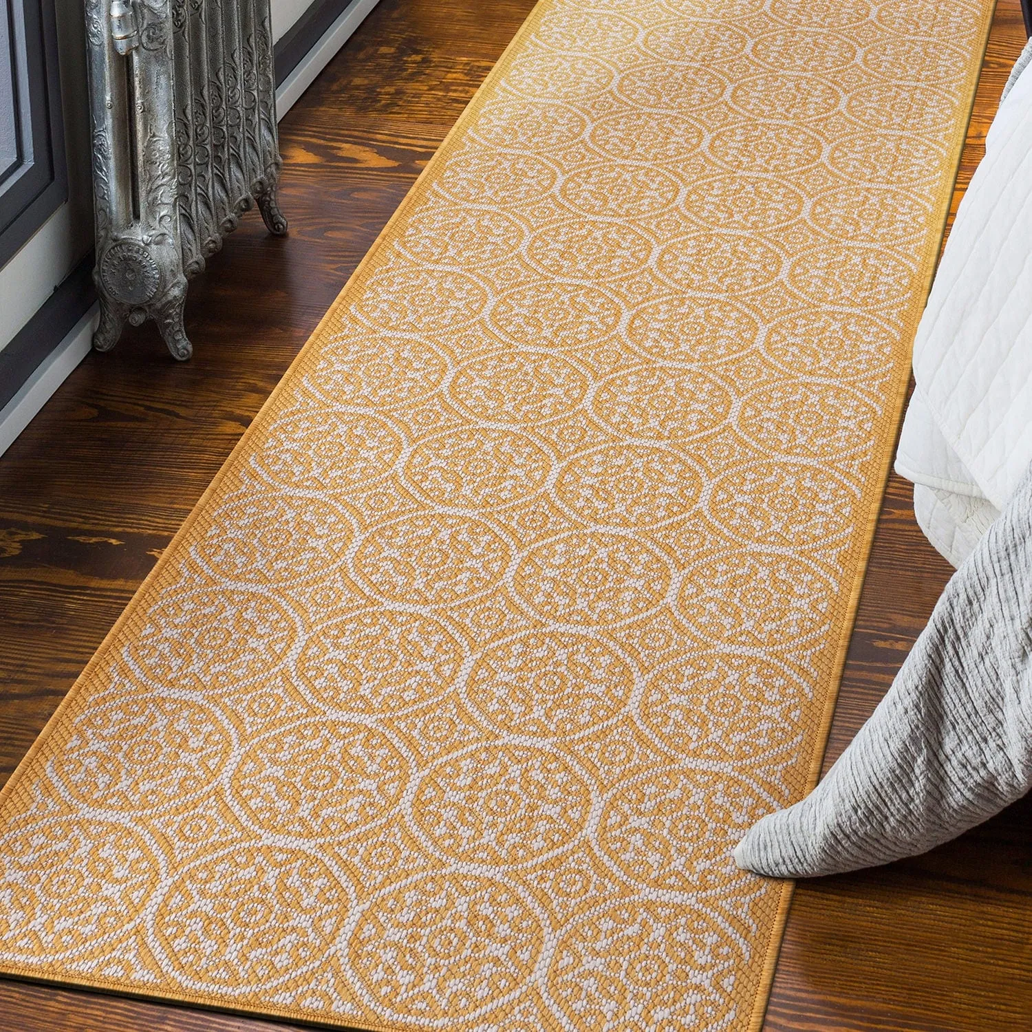 World Rug Gallery Transitional Floral Circles Textured Flat Weave Indoor/Outdoor Area Rug