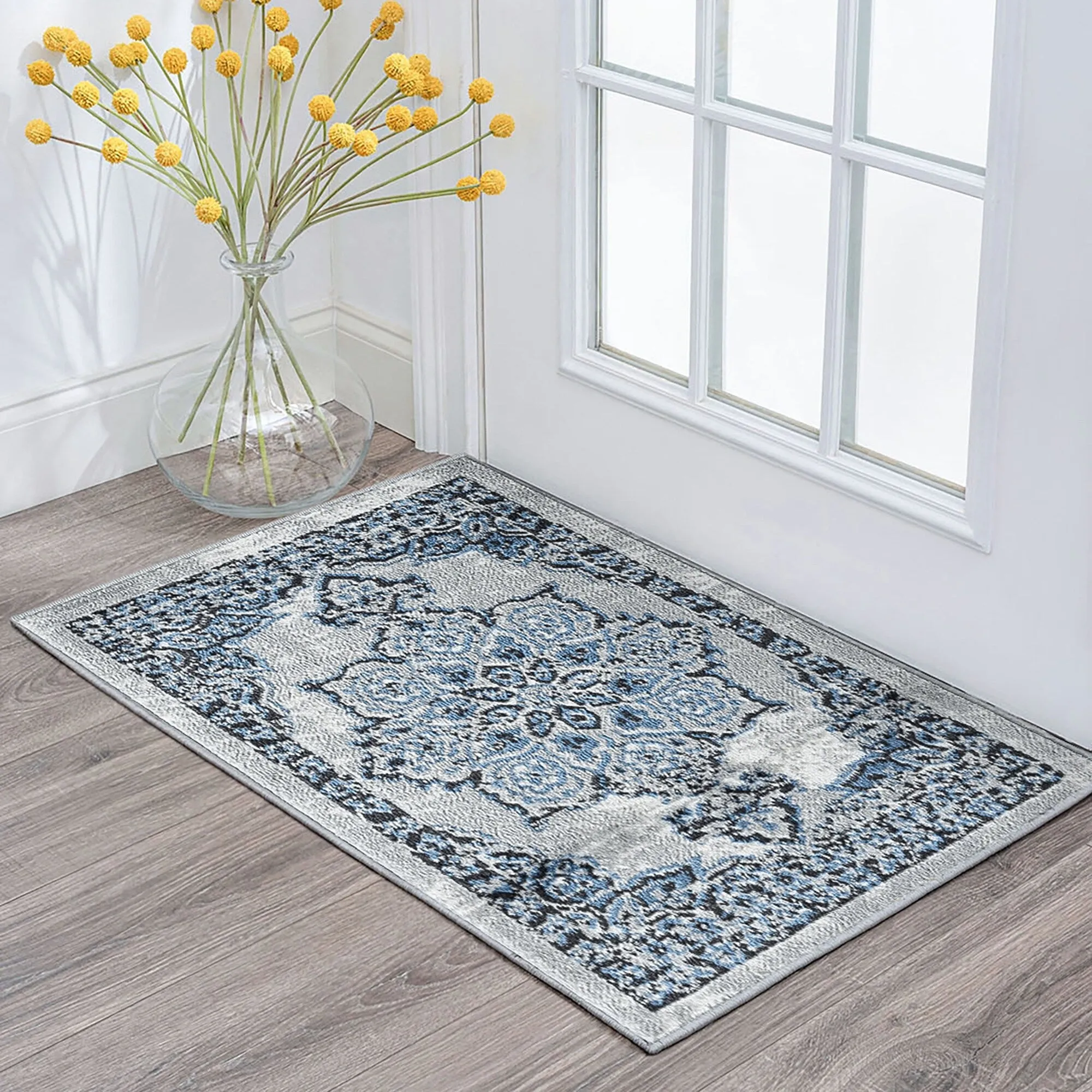 Wyman Bohemian & Eclectic Medallion Indoor Area Rug