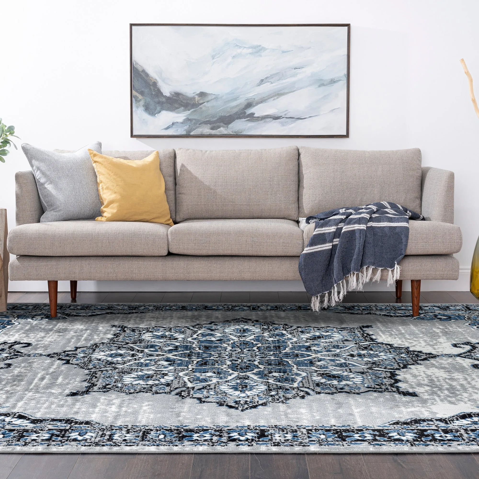 Wyman Bohemian & Eclectic Medallion Indoor Area Rug