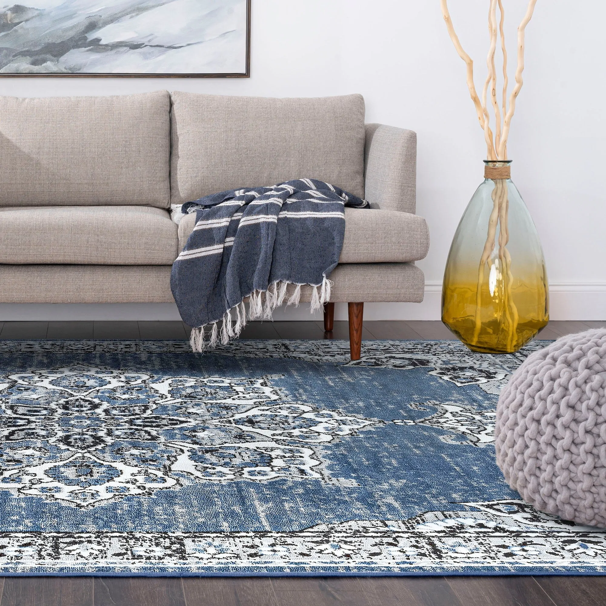 Wyman Bohemian & Eclectic Medallion Indoor Area Rug