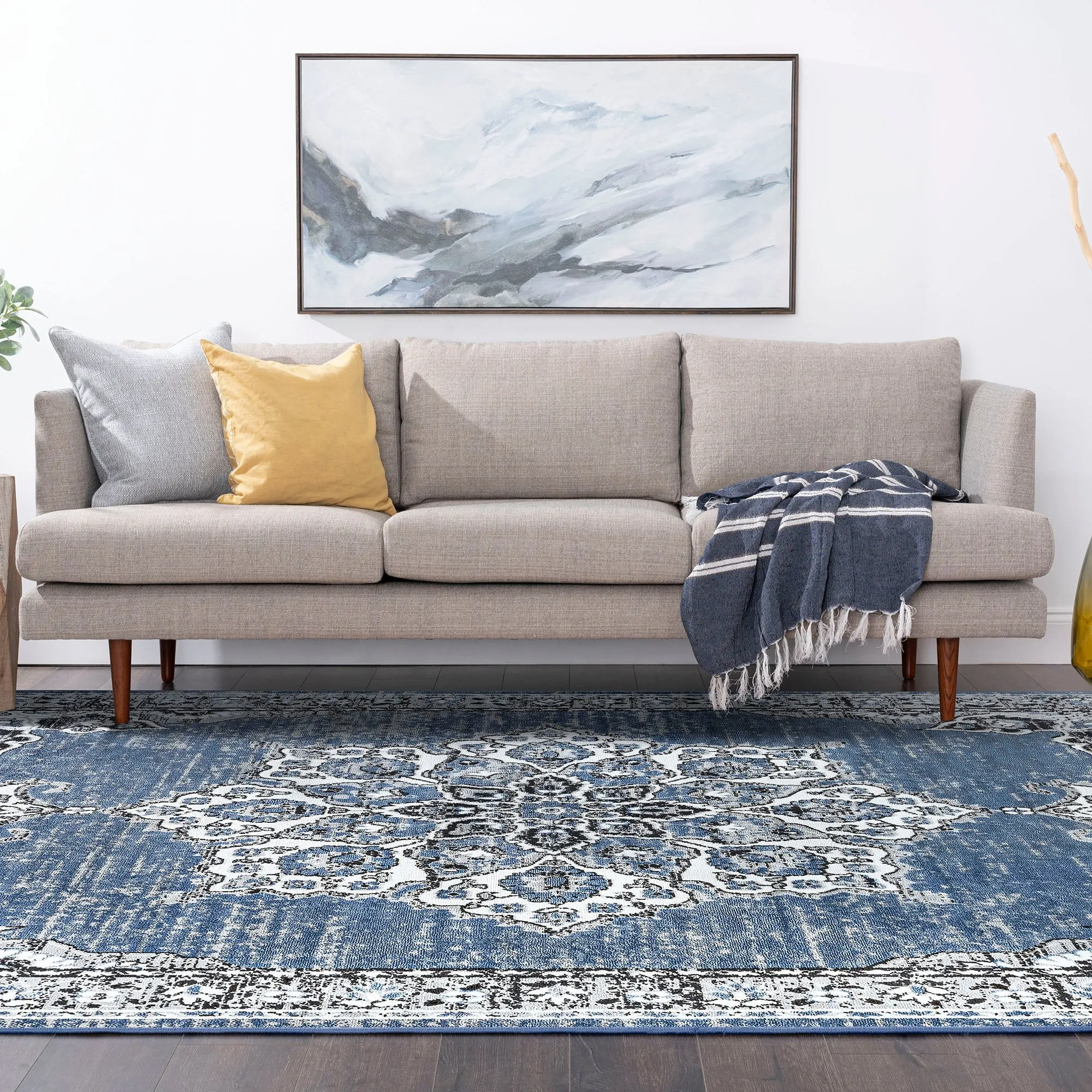 Wyman Bohemian & Eclectic Medallion Indoor Area Rug