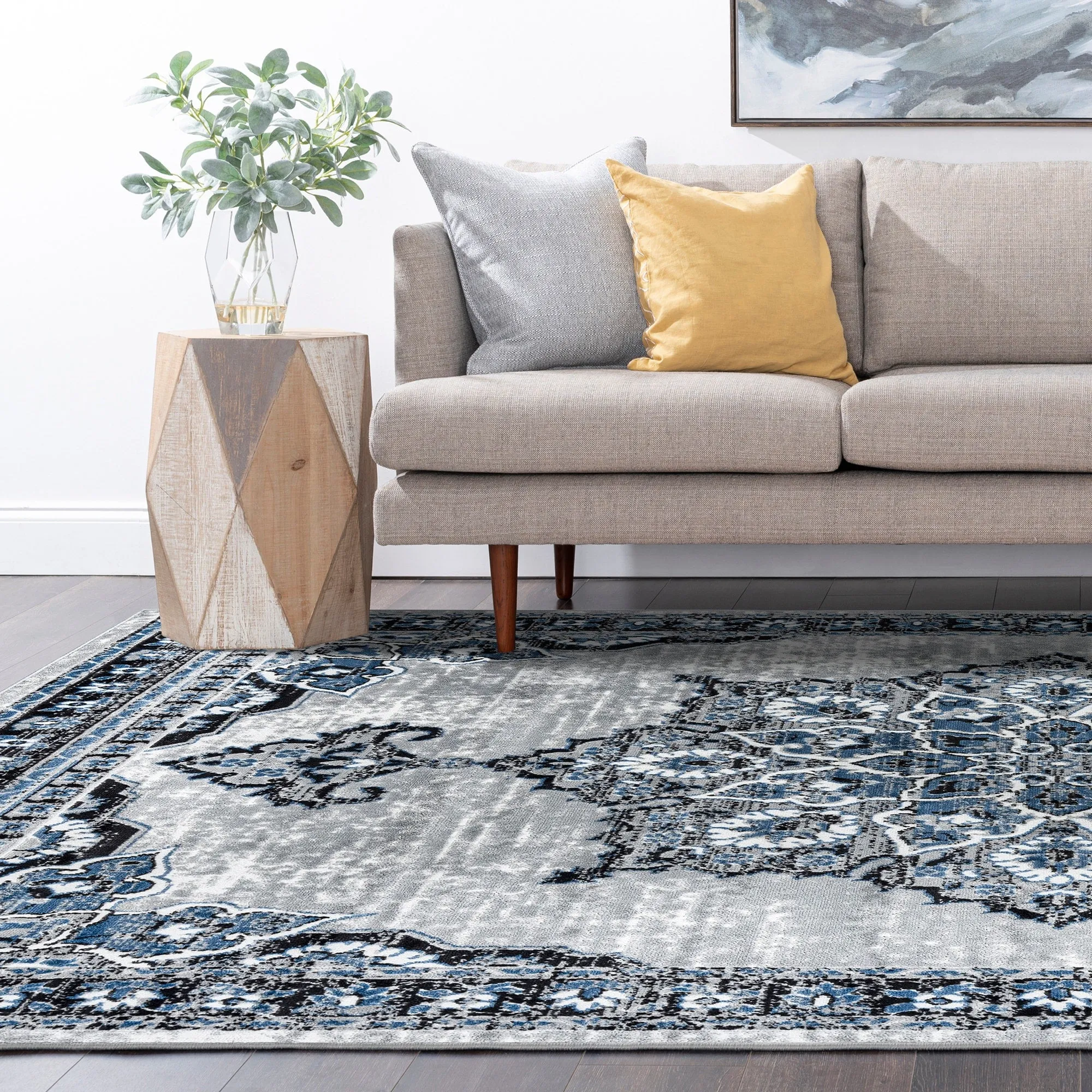 Wyman Bohemian & Eclectic Medallion Indoor Area Rug